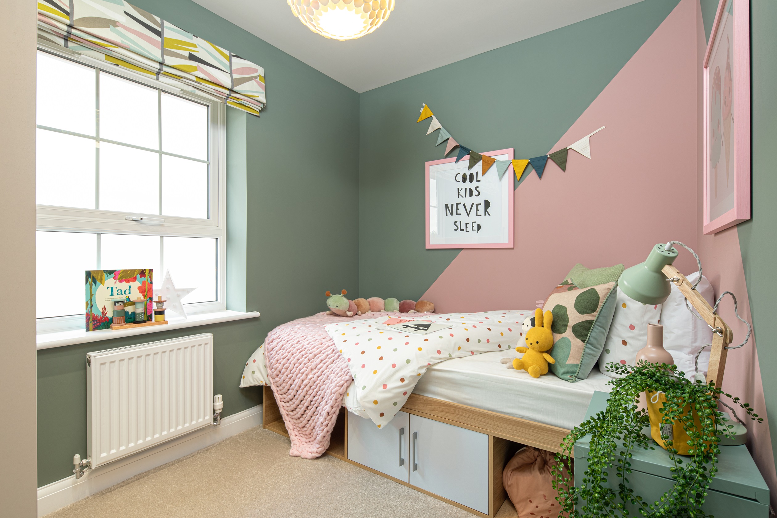 Single bedroom or home office in the Ingleby 4 bedroom home