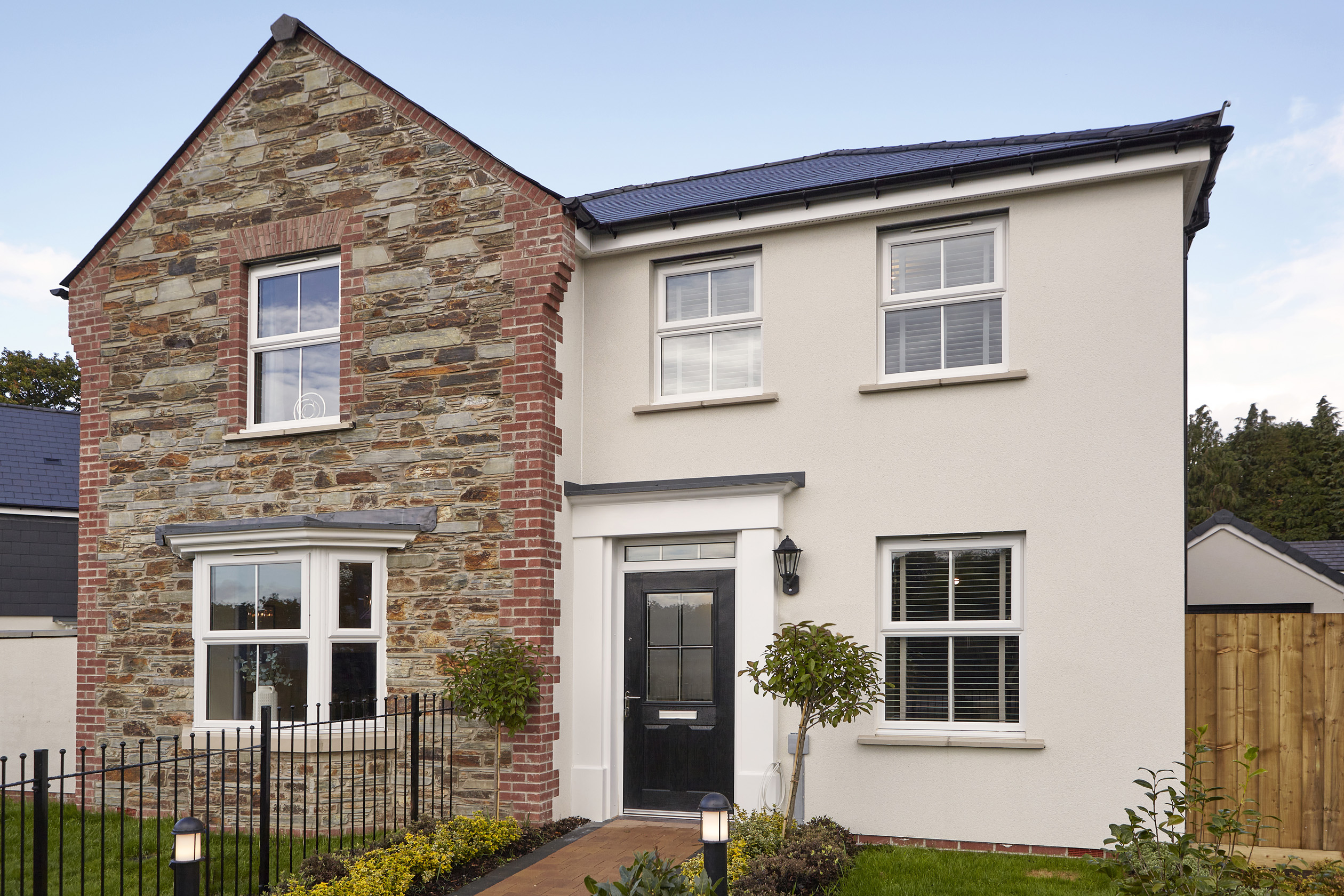 Holden 4 bedroom show home at Treledan