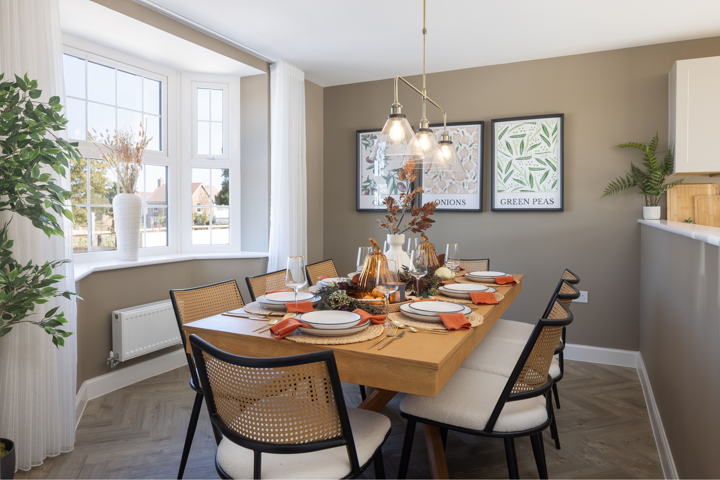 Autumn kitchen diner