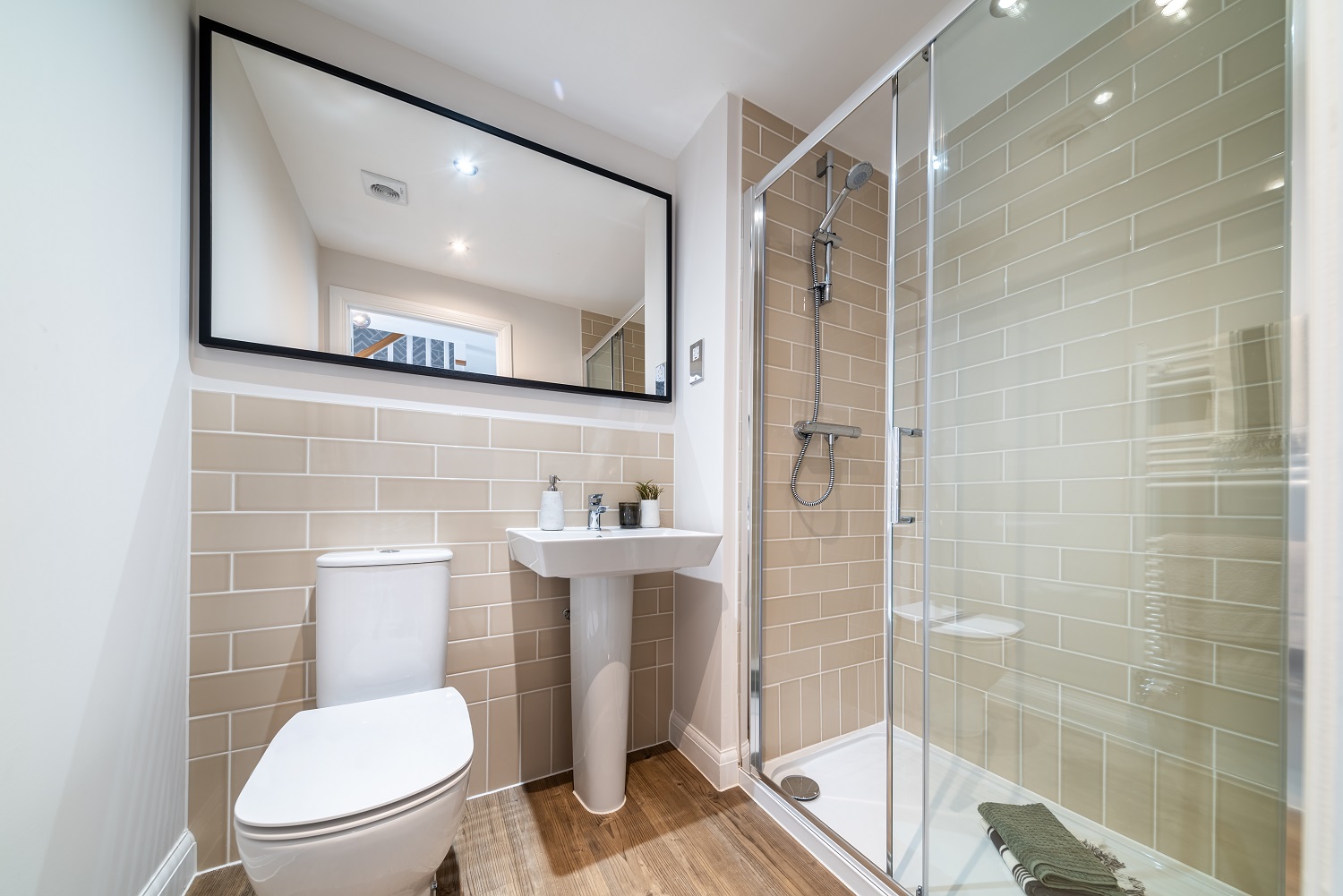 BDW CAMBS DARWIN DWH ELSWORTH SH EN SUITE
