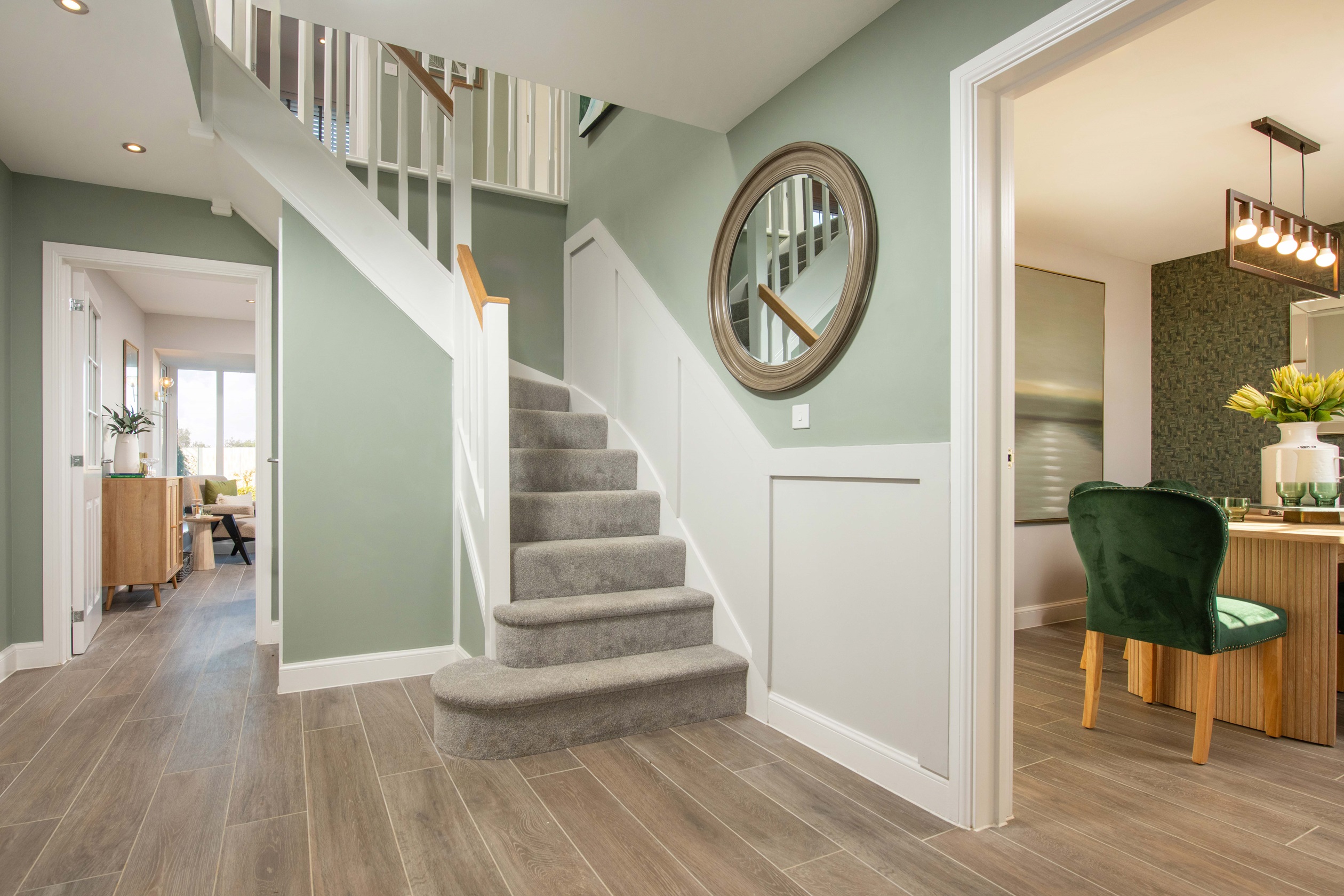 Constable Gardens Winstone Hallway