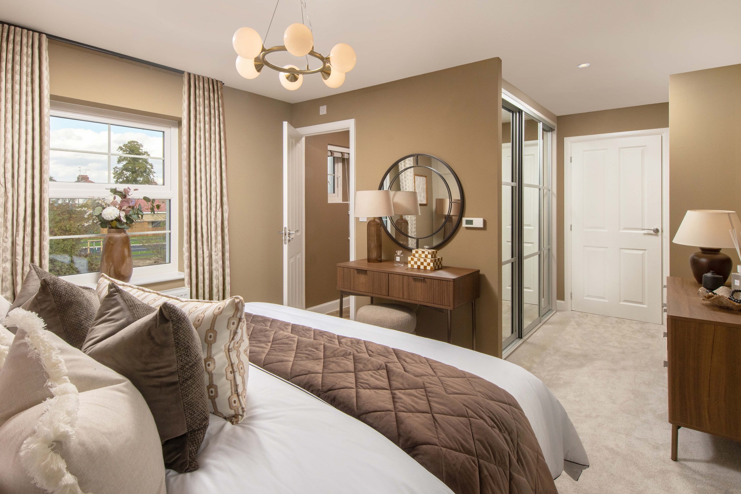 CONWY MAIN BEDROOM
