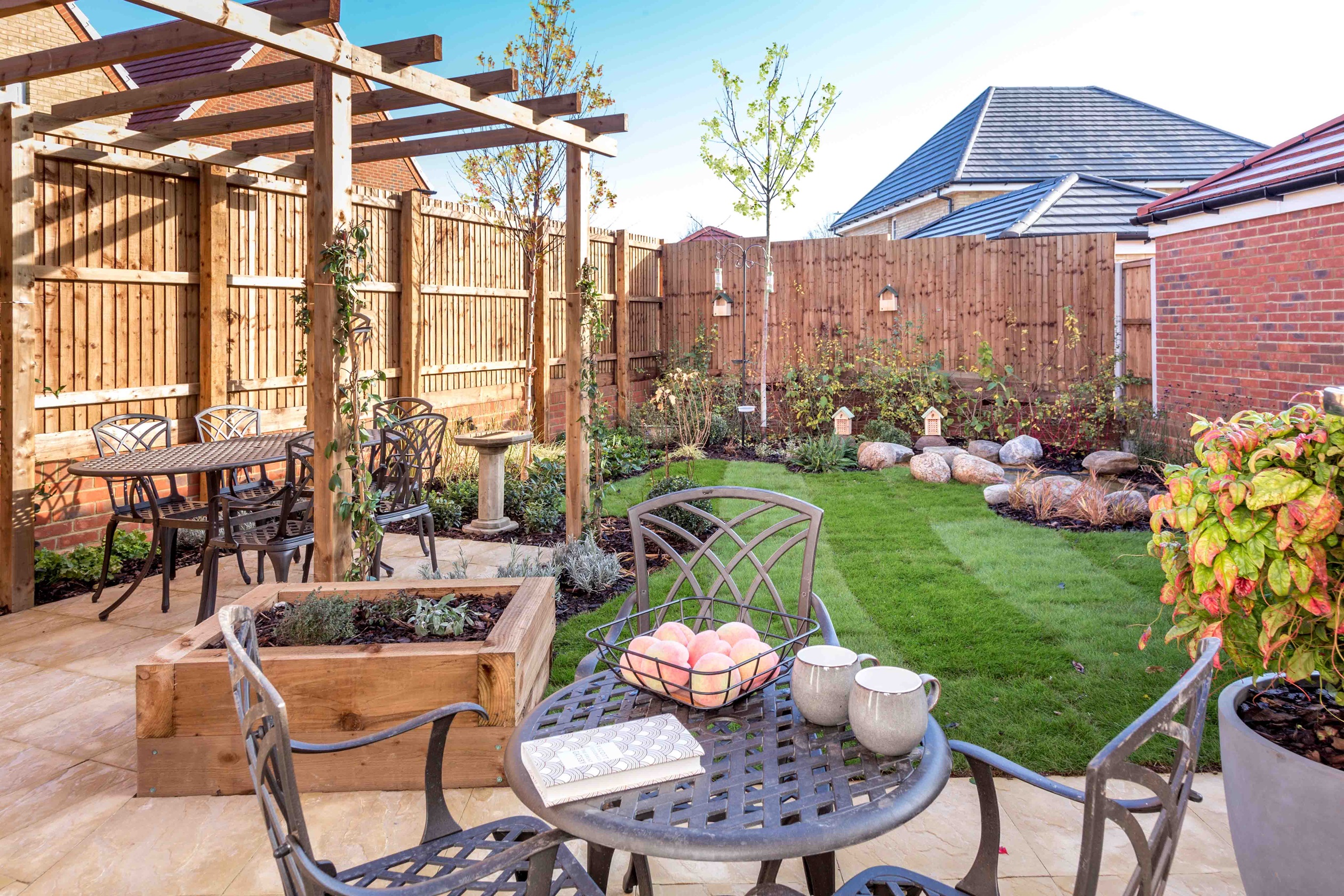 Hazelborough show home garden
