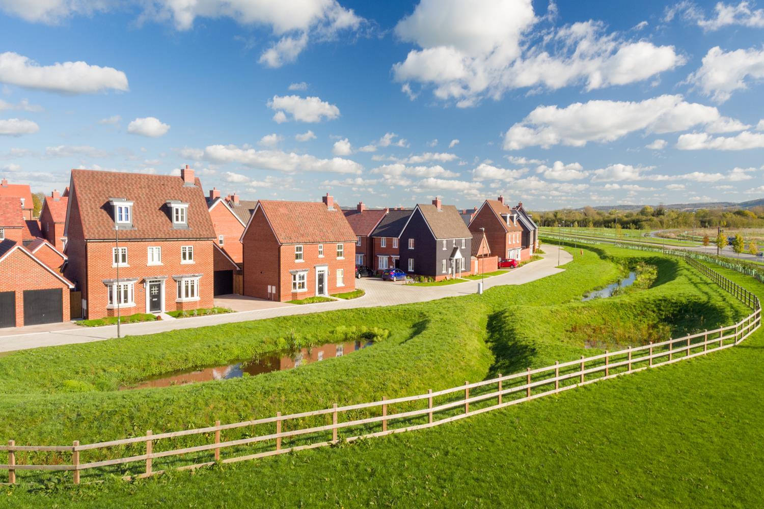 David Wilson Homes, Kingsbrook, Aylesbury, Canal Quarter, Nature Reserve Scene, Layton and Hertford