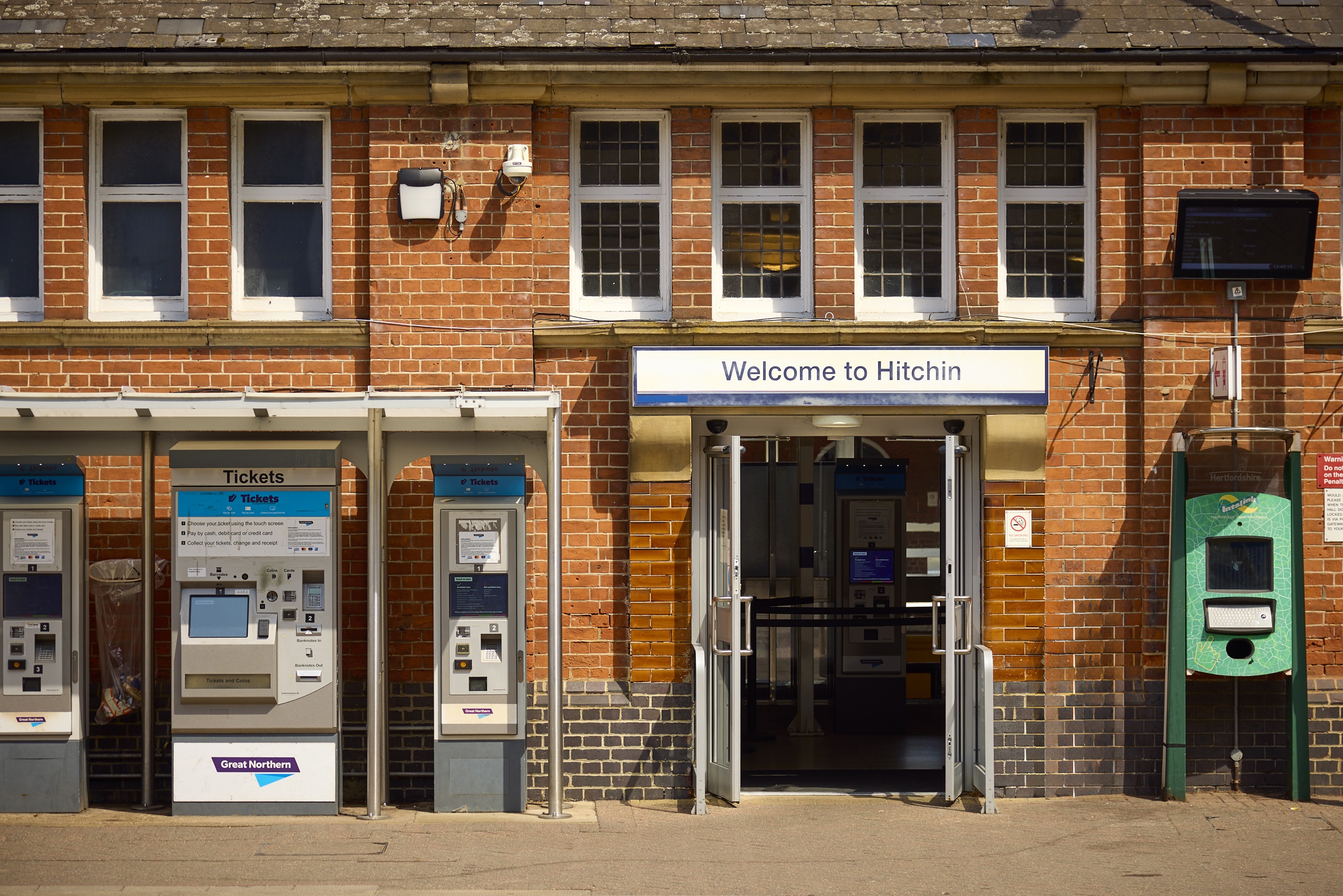 Hitchin station