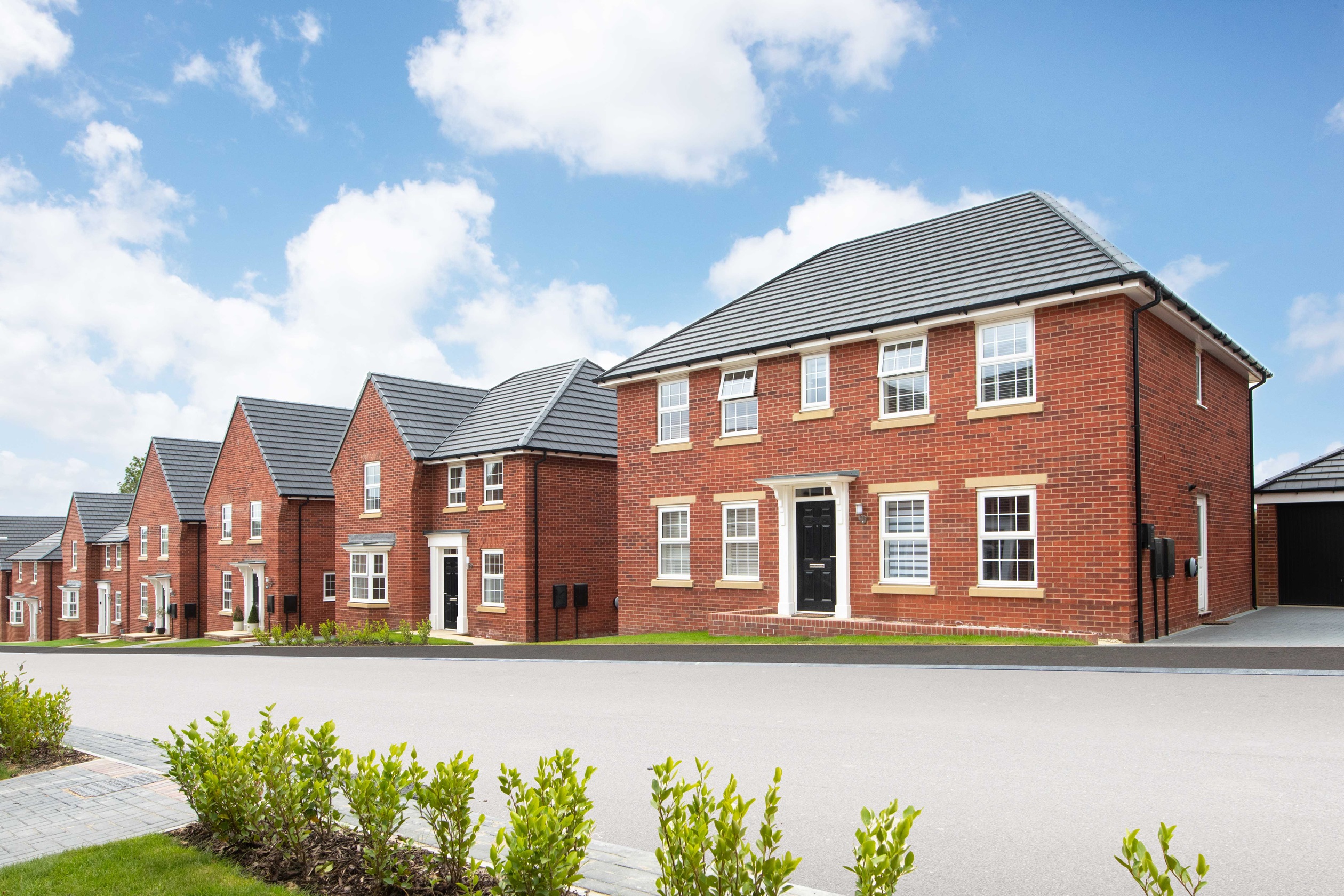 street scene penning ridge chelworth and holden