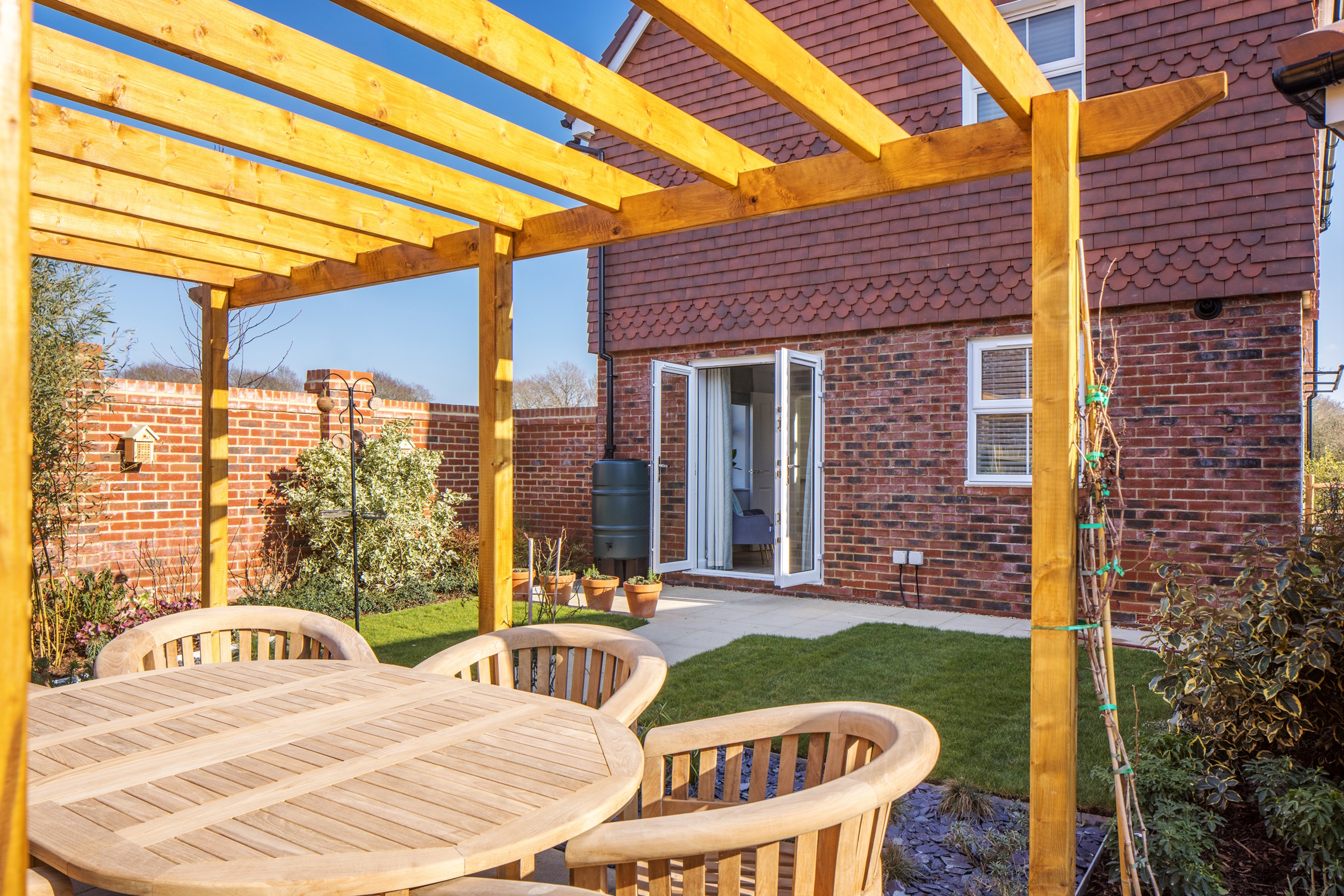 Garden of a 3 bed Hadley