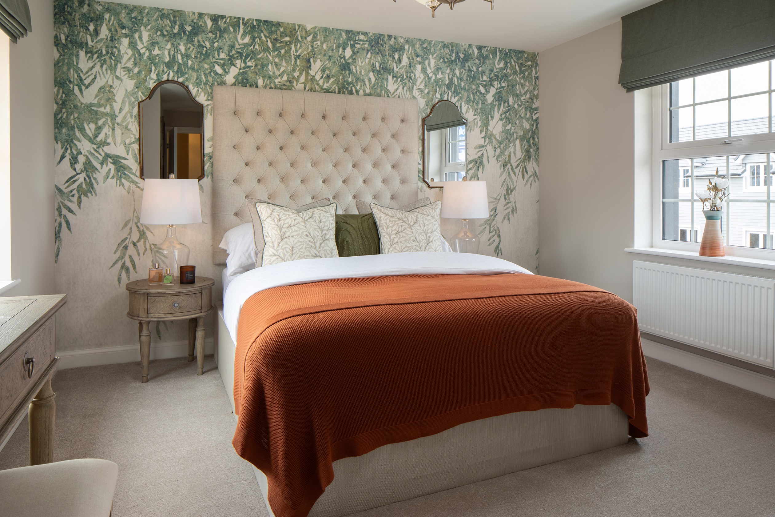 Main bedroom in 4 bedroom Wychwood