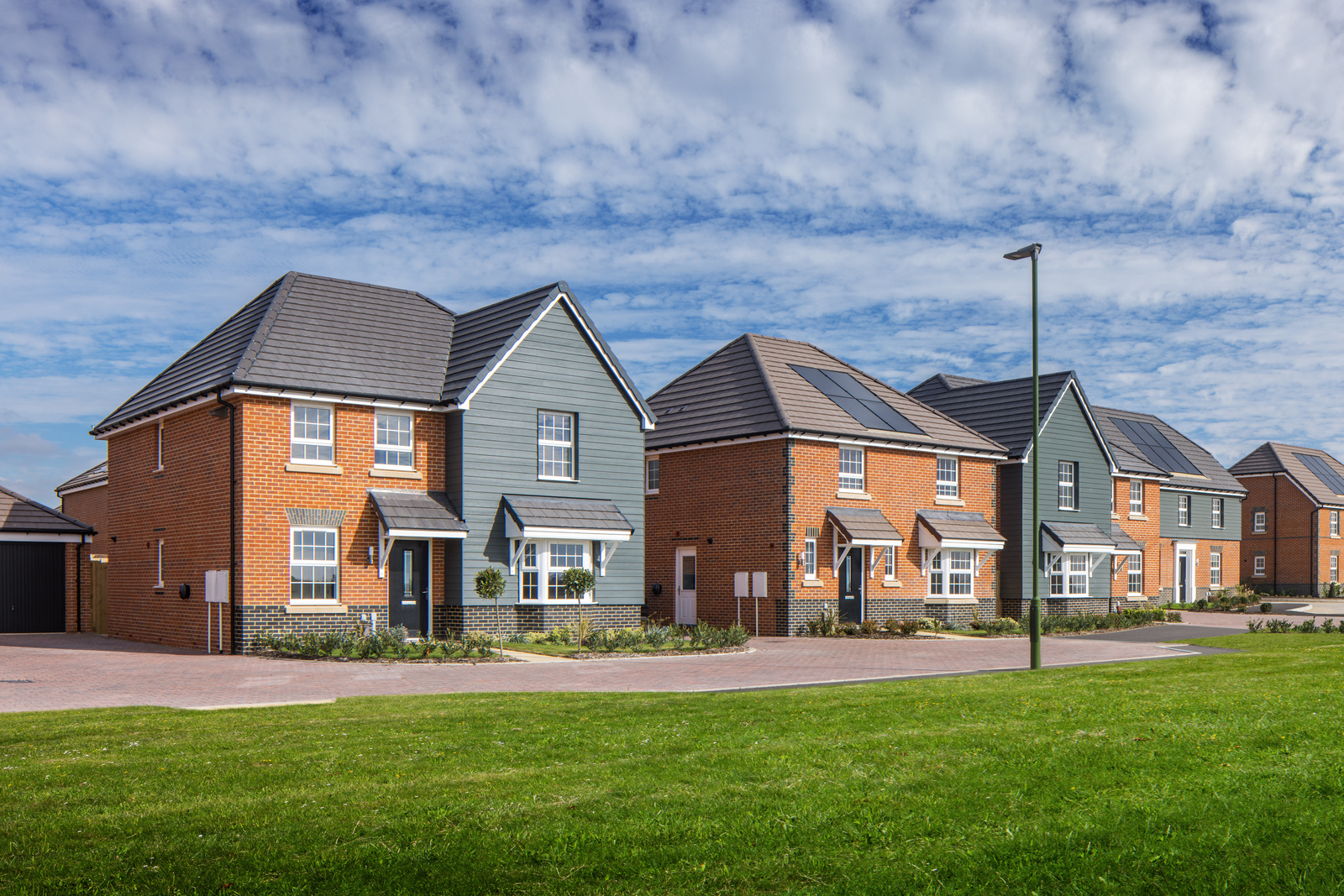 Street scene at Ryebank Gate DWH Avondale Holden Kitkdale 2