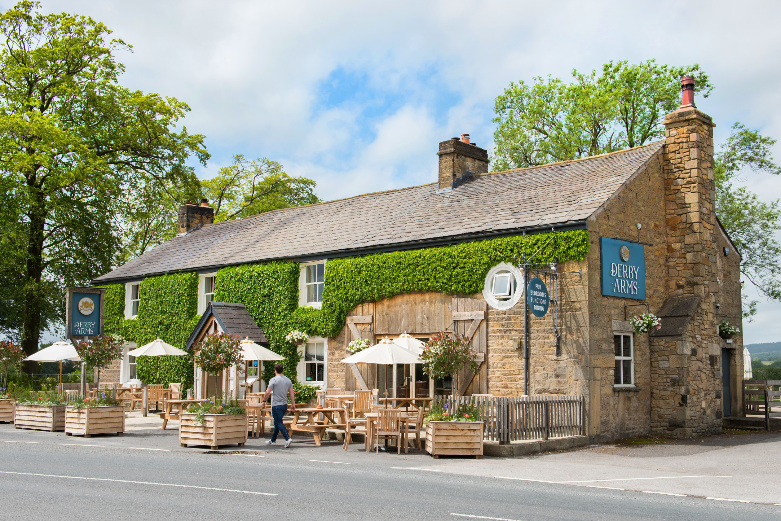 local area pub in longridge 