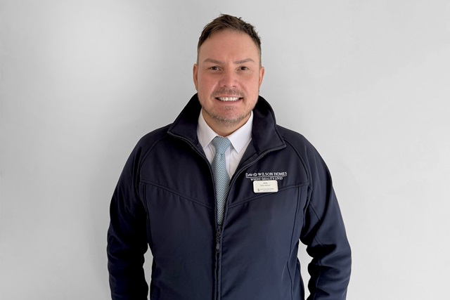 Jono headshot March26