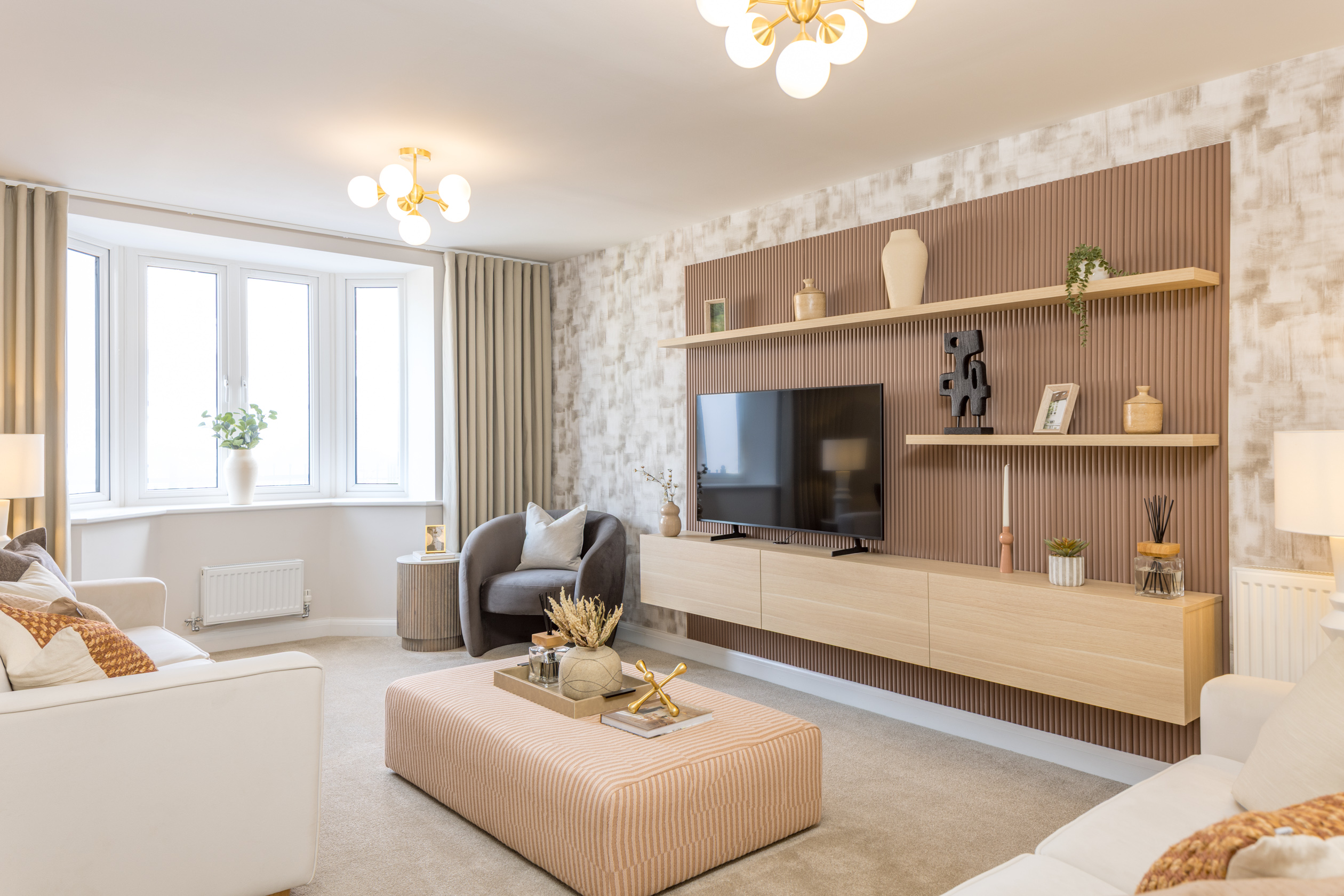 A1599 11 DWH Pentref Llewelyn Kirkdale lounge 2