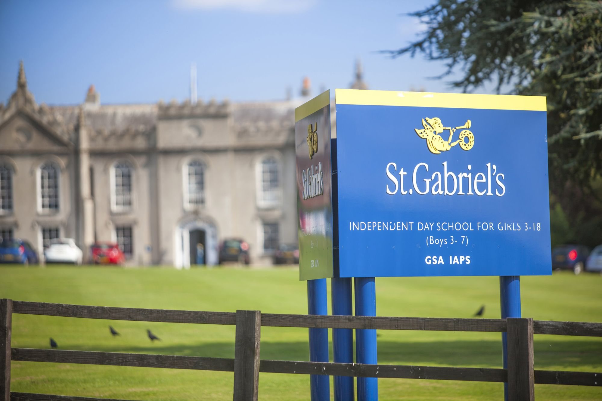 Schools in Newbury