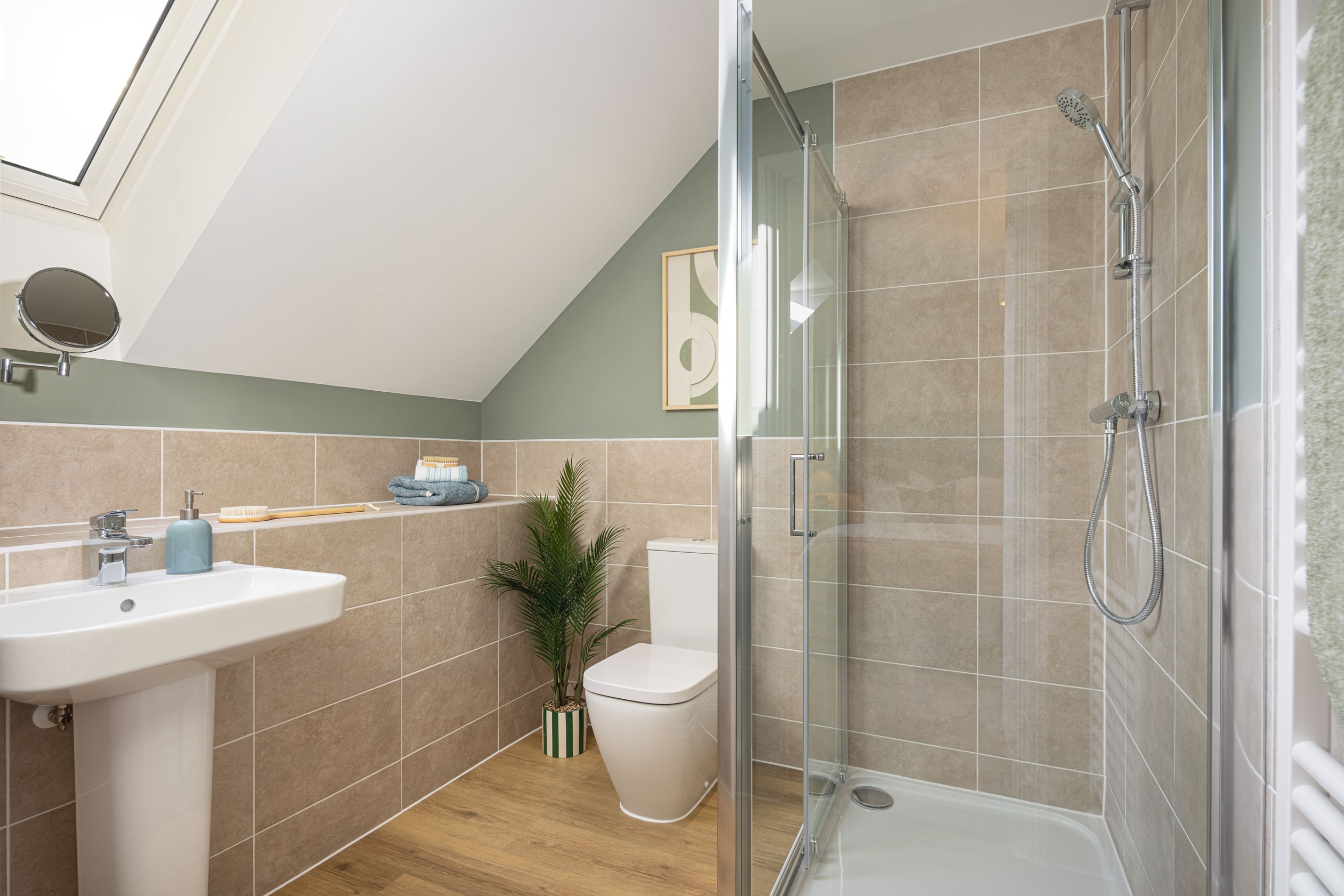 Sudbury en suite