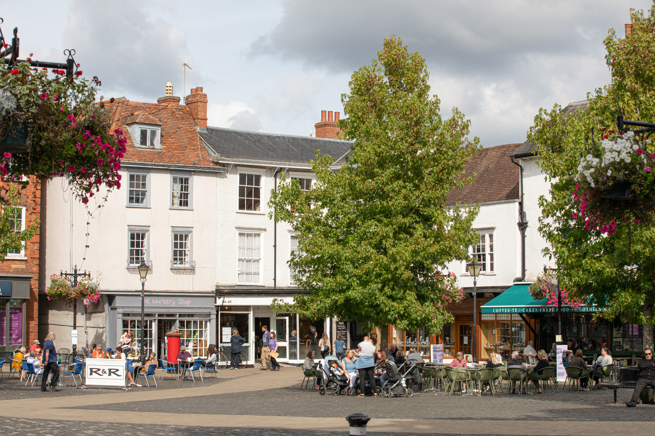 Abingdon market square
