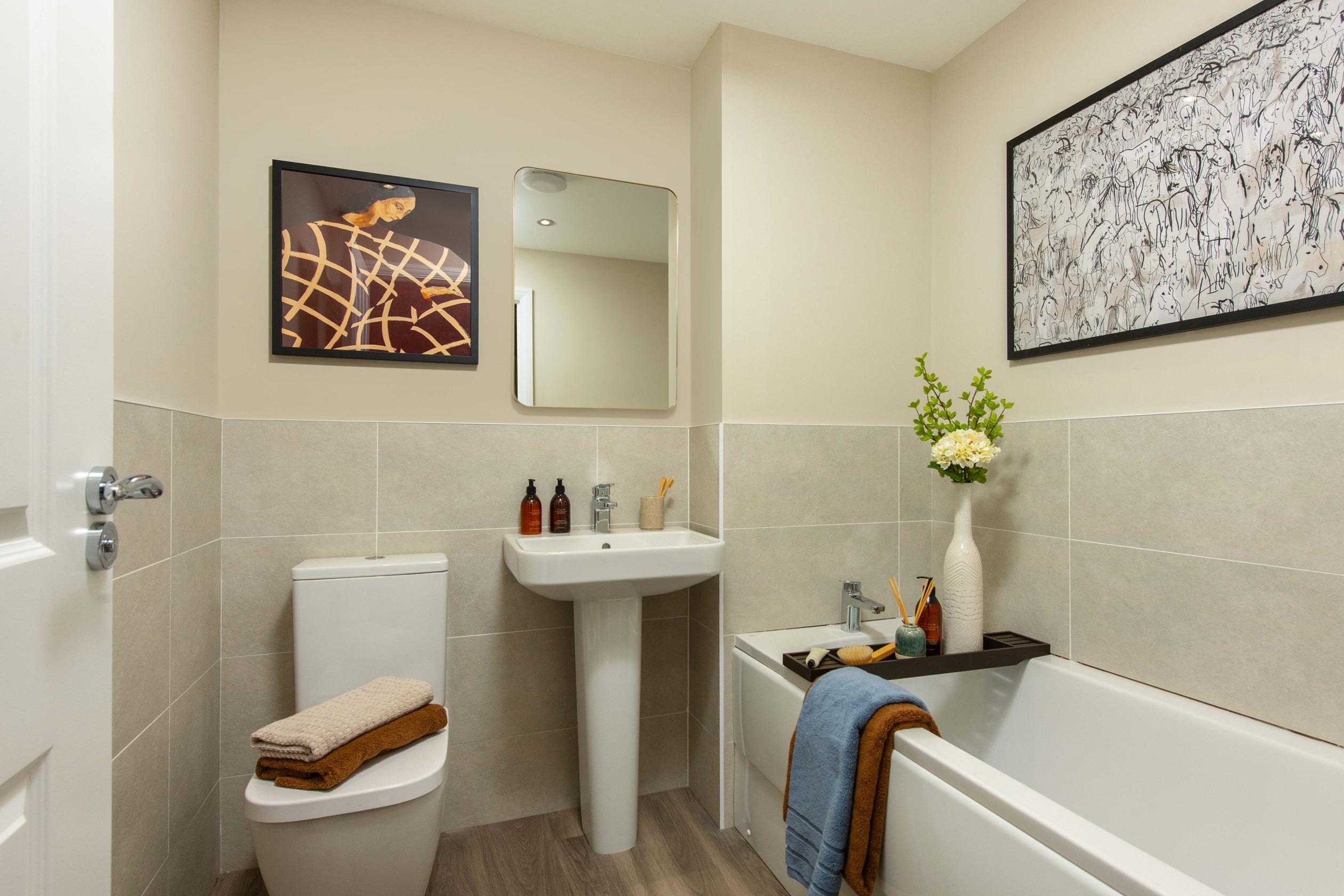 DWH EM Ashbourne Airfield Kirkdale Bathroom