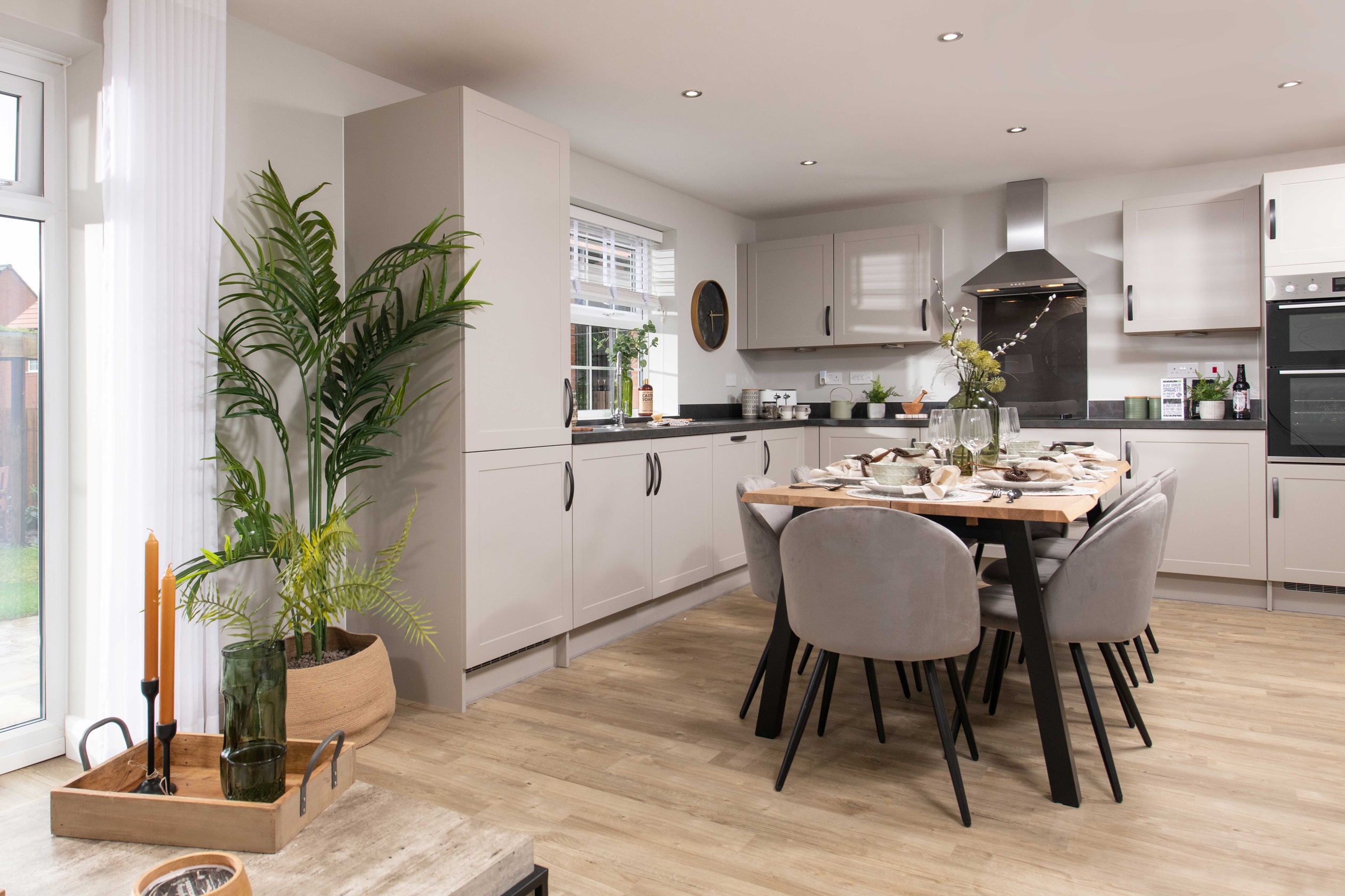 Spacious open-plan kitchen-diner