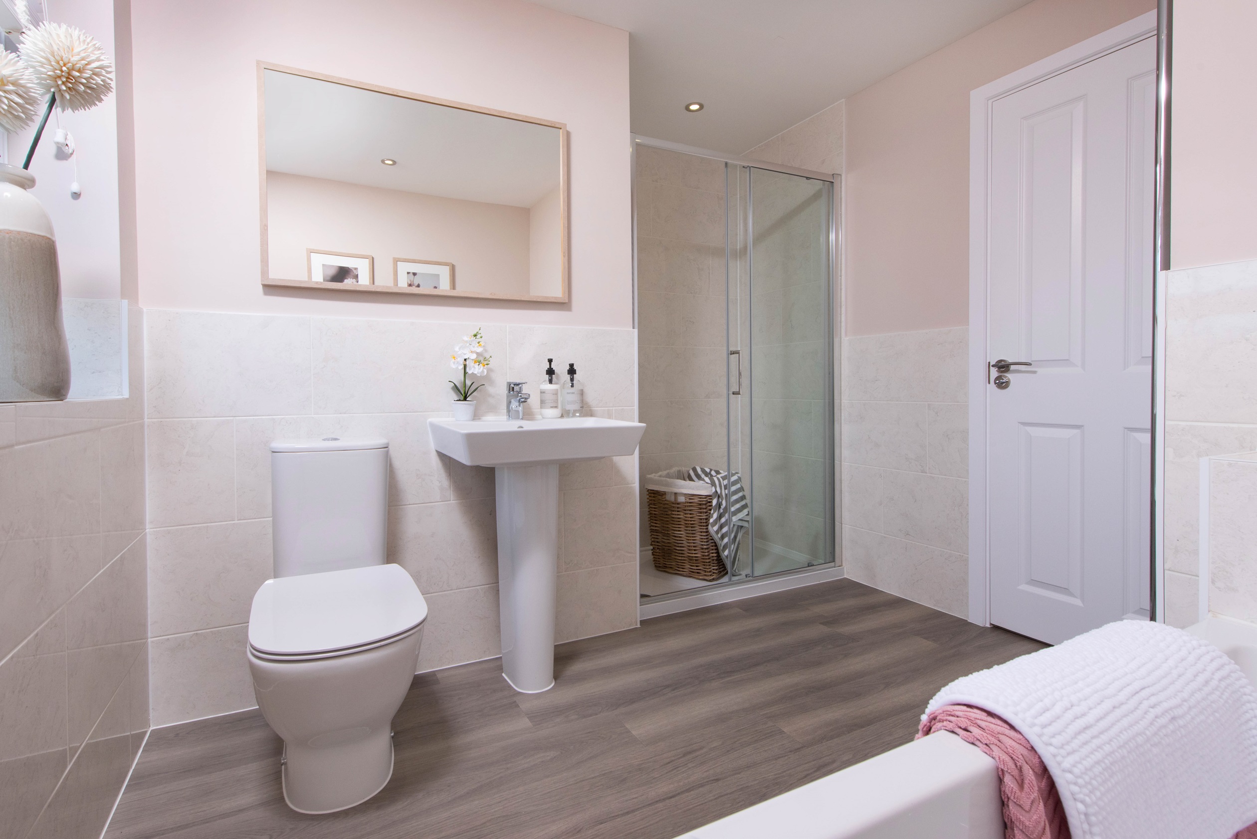 View of the family bathroom in the 5 bedroom Lichfield