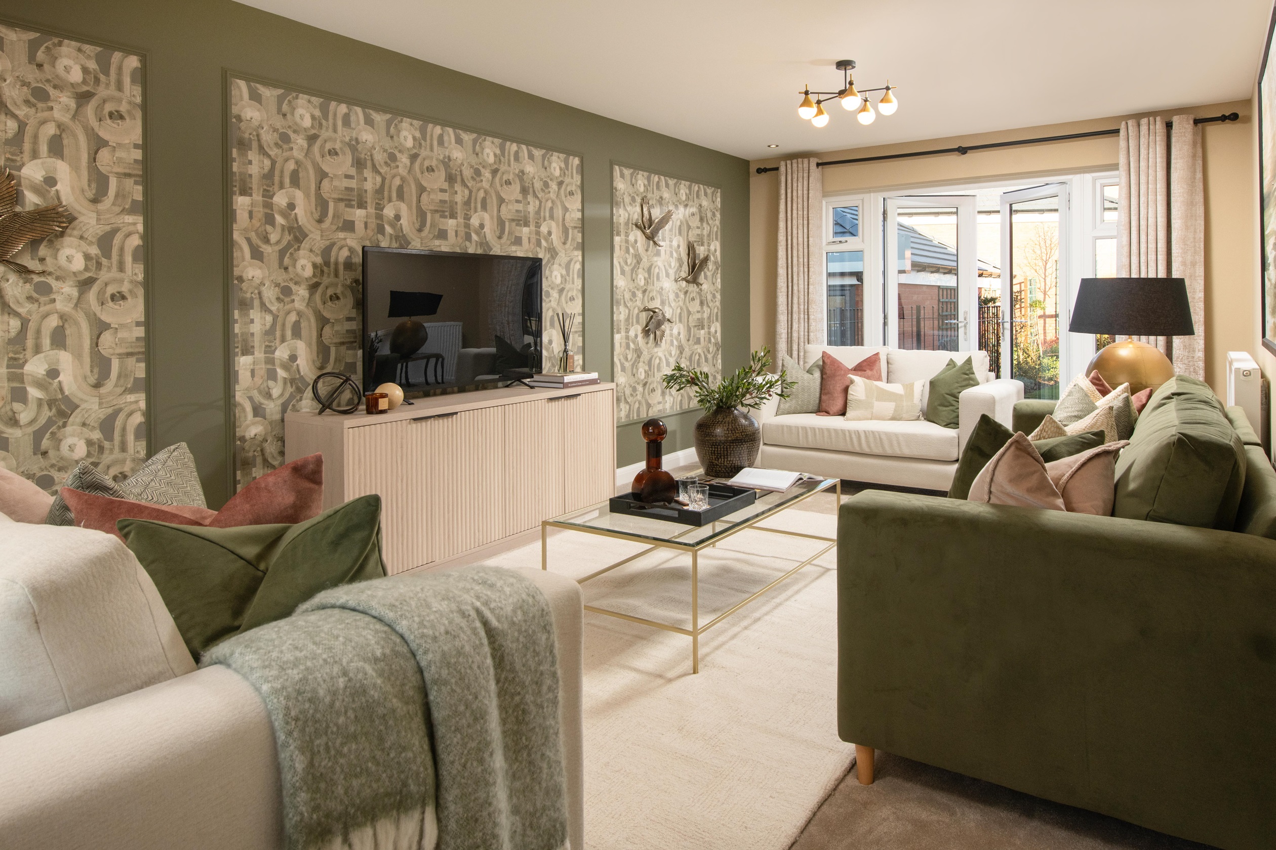 DWH EM MORETON LOUNGE