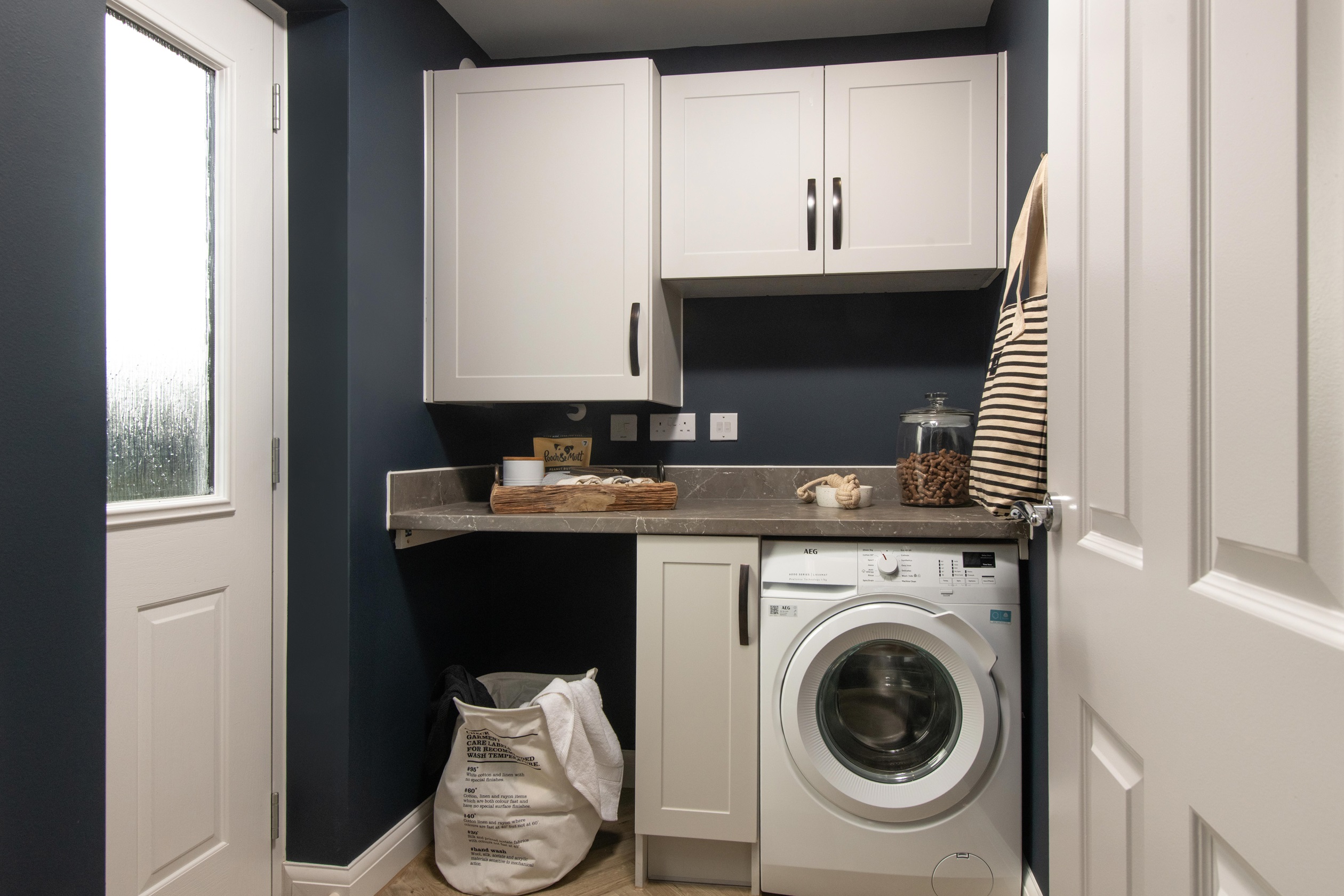 DWH EM KIRKDALE utility