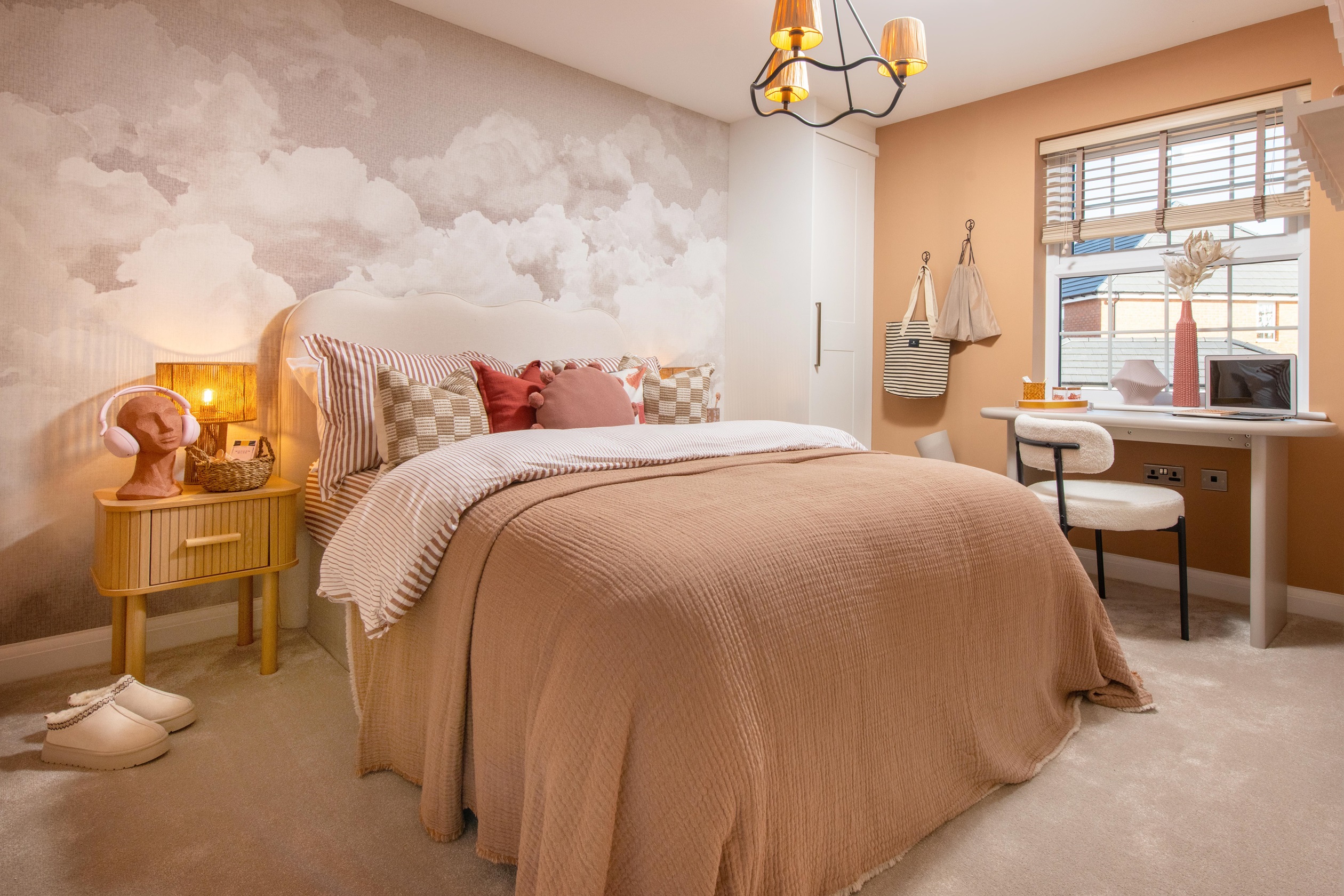 DWH EM MORETON BEDROOM