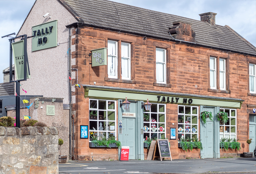 Caisteal Gardens Local Area