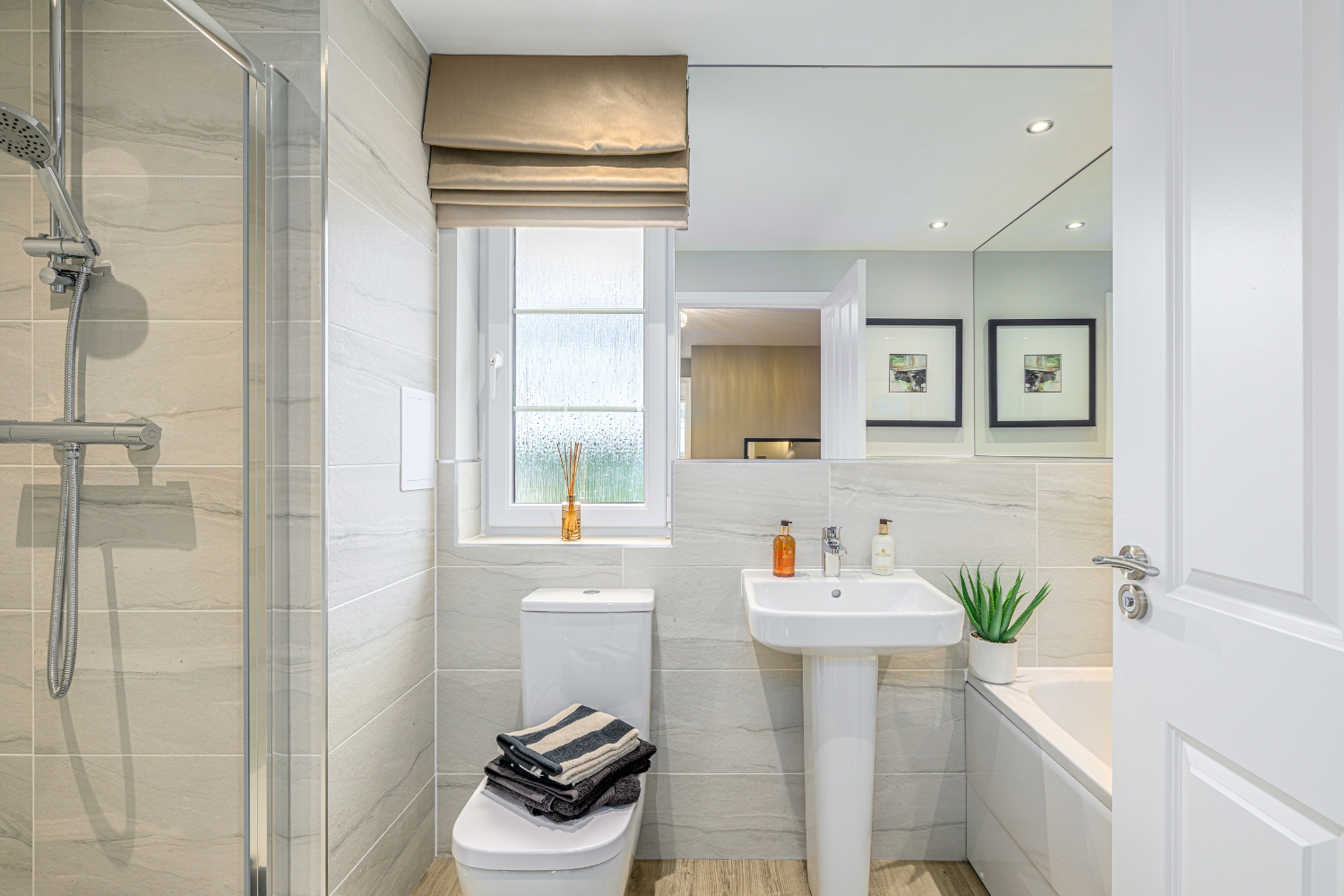 DWH Bangour Village main bathroom