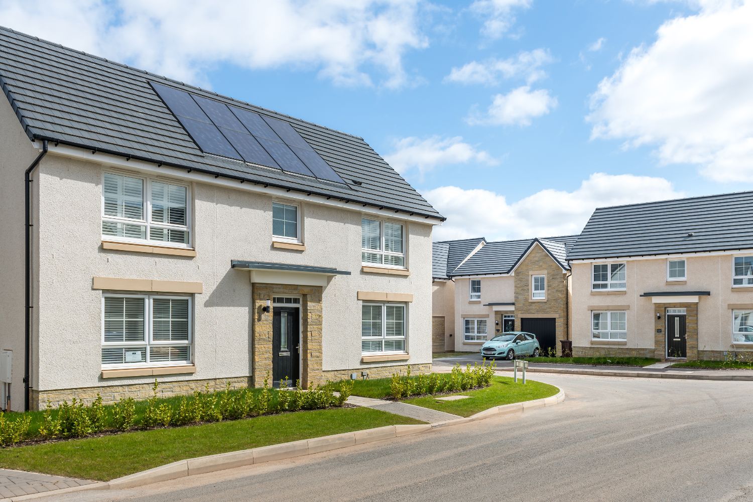 4 bedroom homes street scene