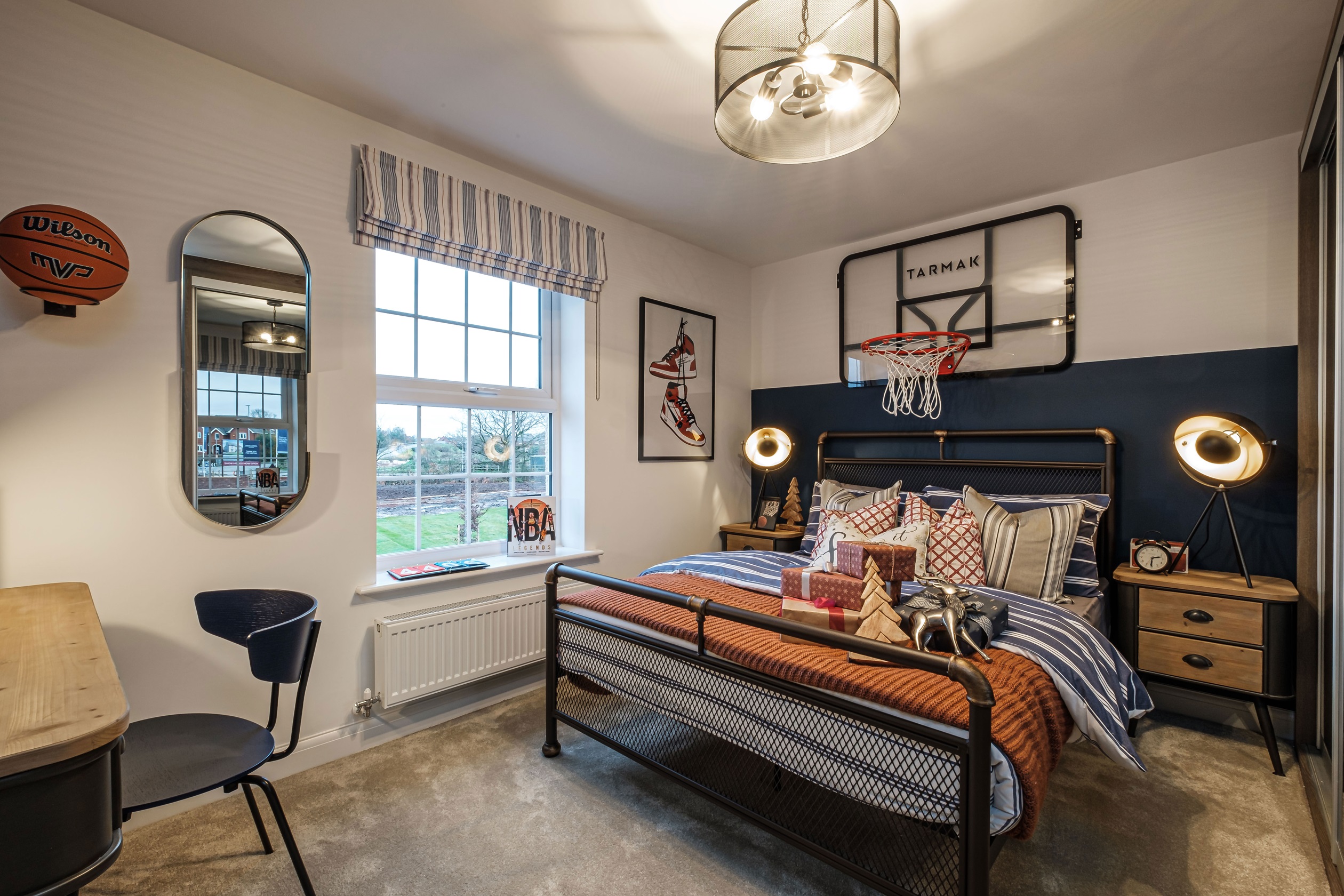 Basketball themed double bedroom for a teenager