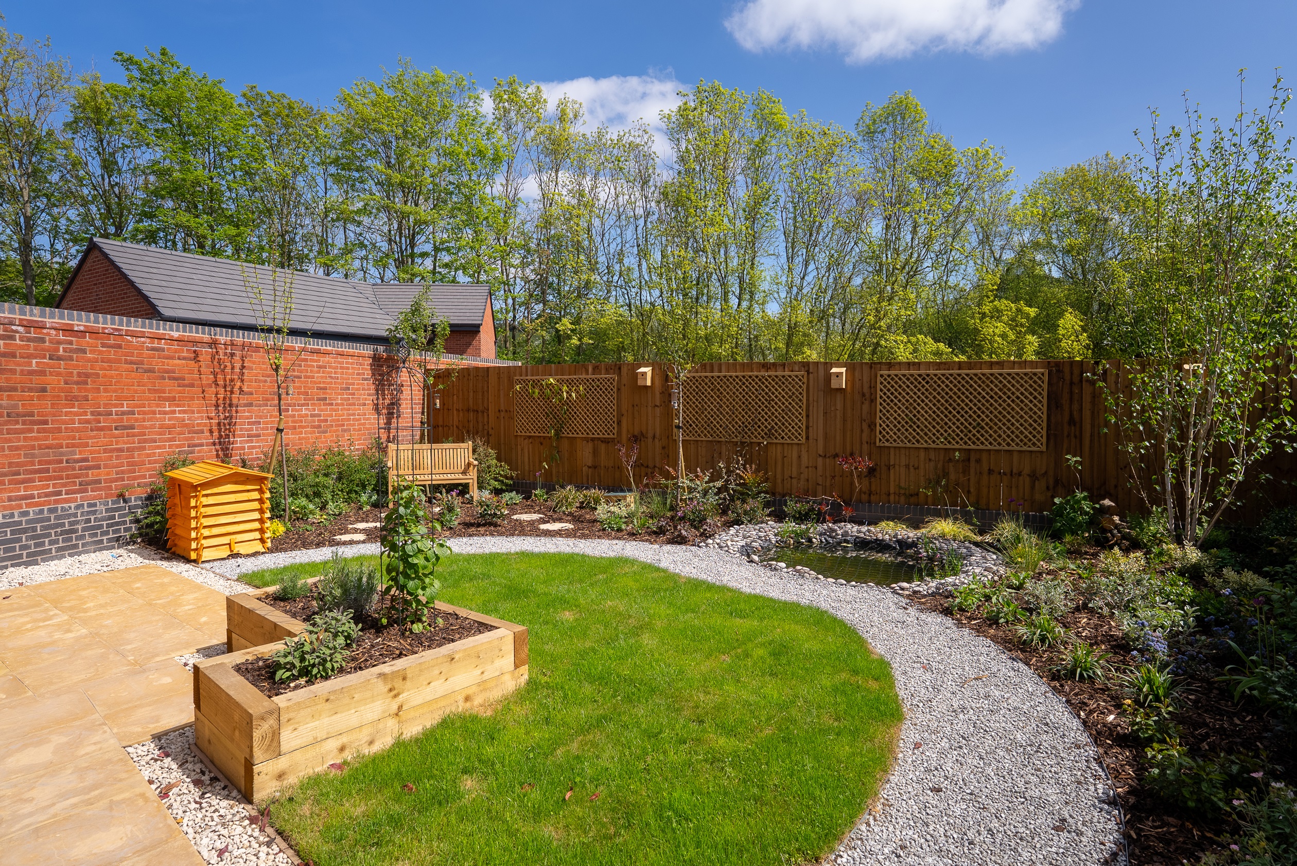 Otters Reach Alder Show Home Garden
