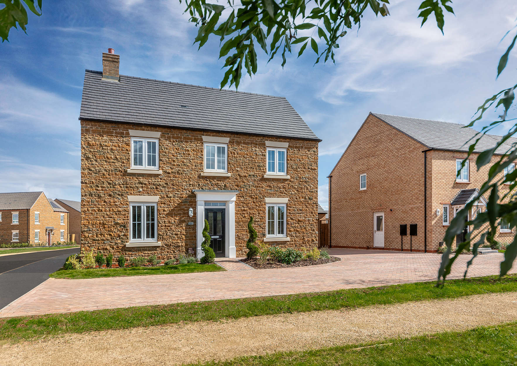 The pavilions detached stone avondale