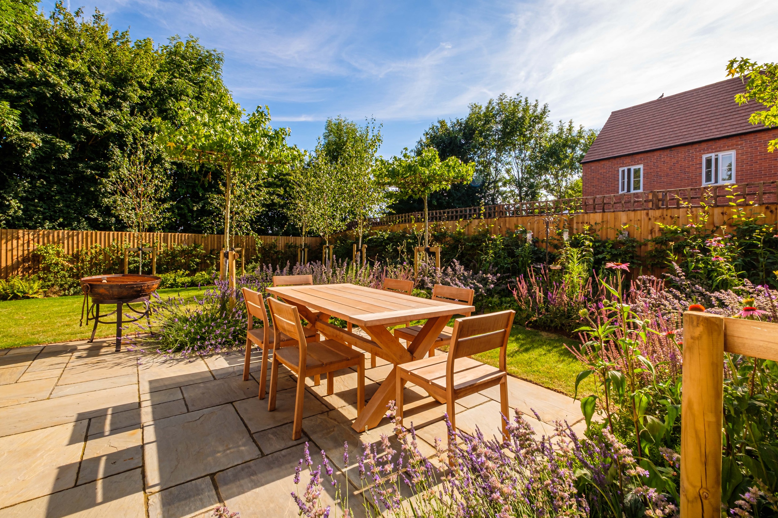 Bradgate show home garden at The Pavilions DWH