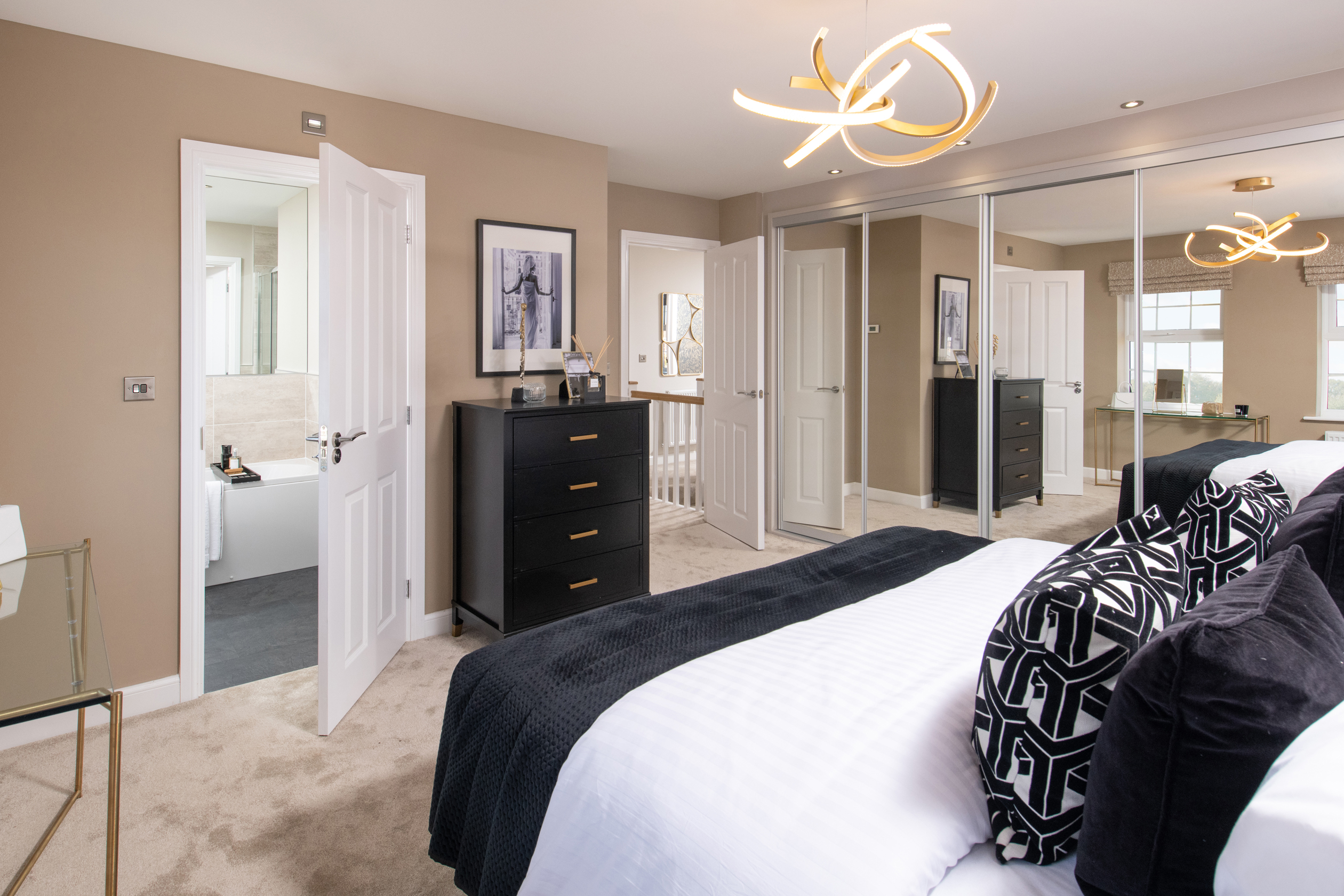 Inside view 4 bedroom Chelworth main bedroom with en suite