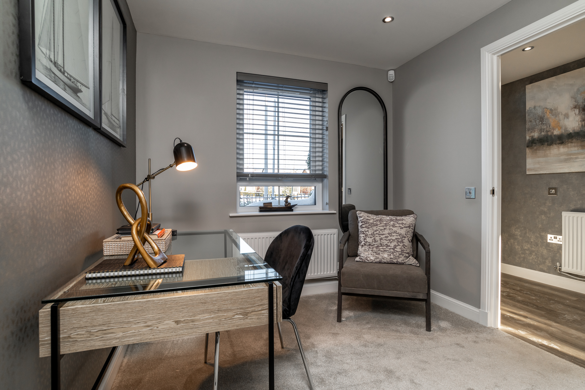 DEV002497_Ballater_H469_03