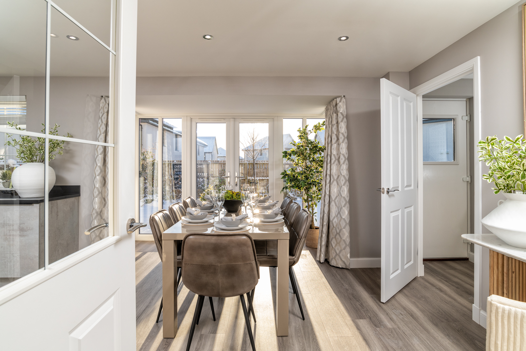 DEV002497_Ballater_H469_08