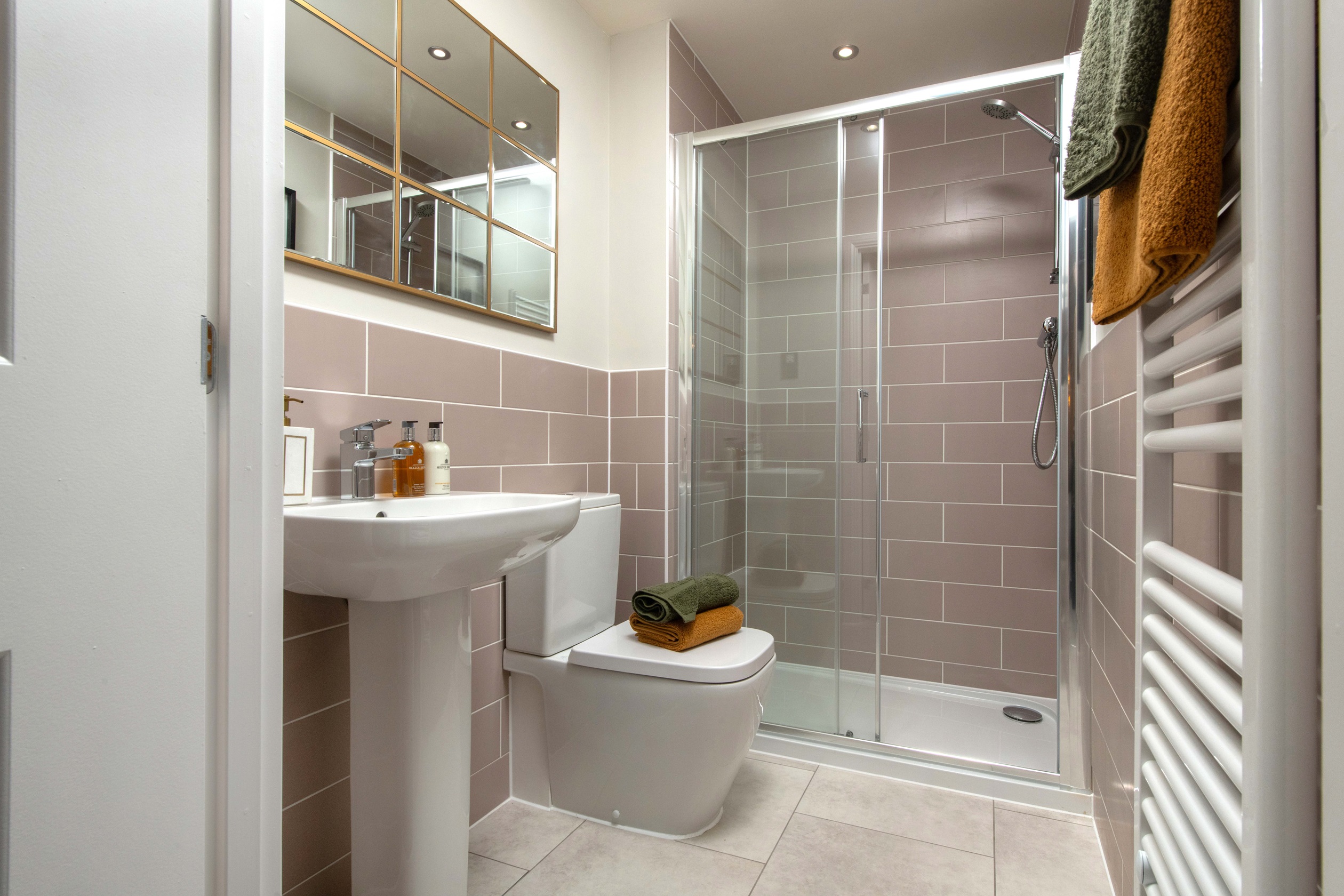 Culver Main Bedroom En Suite