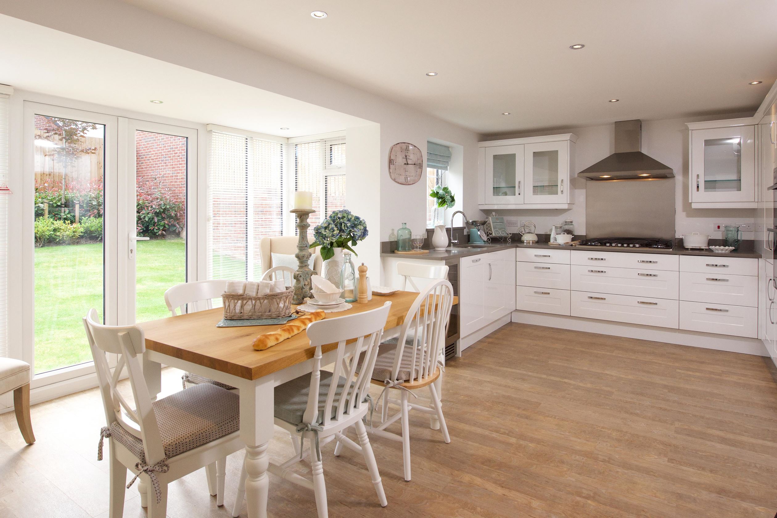 Meadow View - The Holden