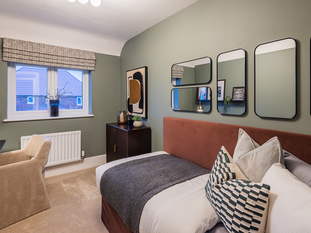 Hampstead - Bed 5 - 72323