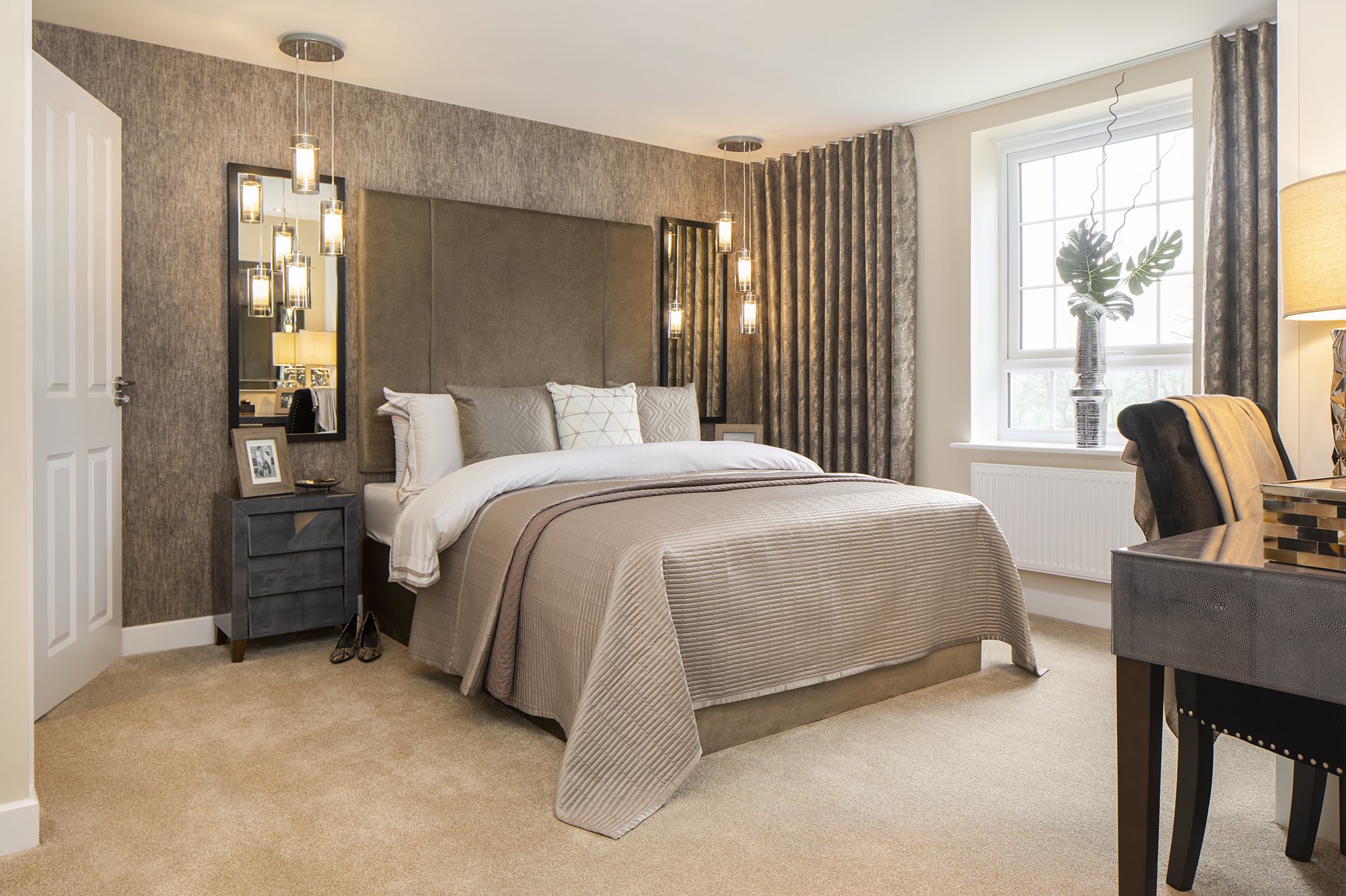 Master bedroom with en suite
