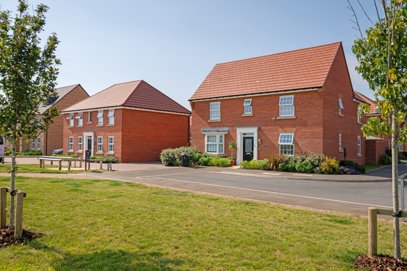 overstone street scene