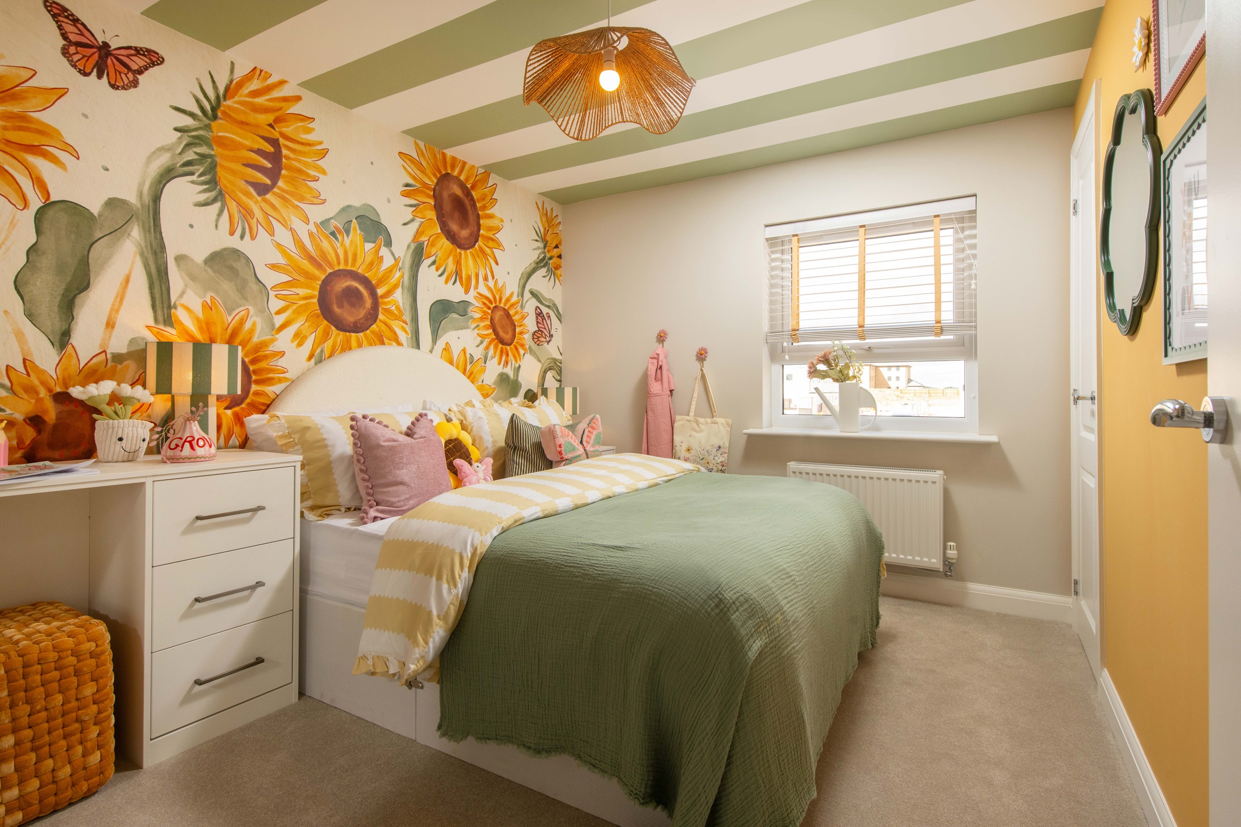 Kirkdale Internal DWH Lakewood