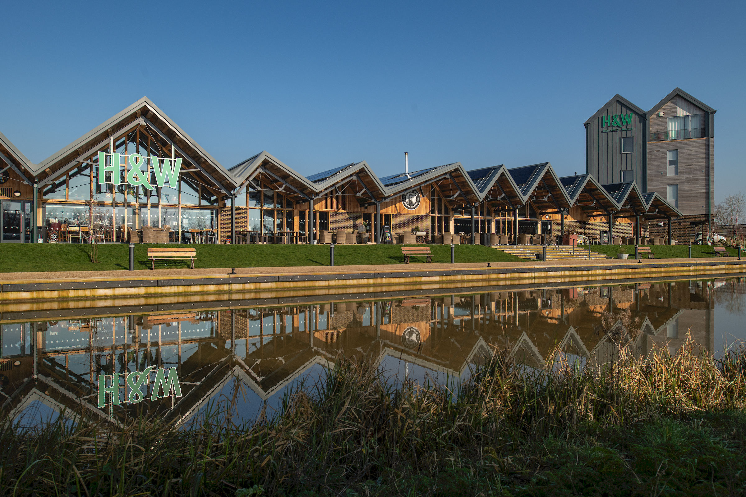 Hall & Woodhouse at Wichelstowe