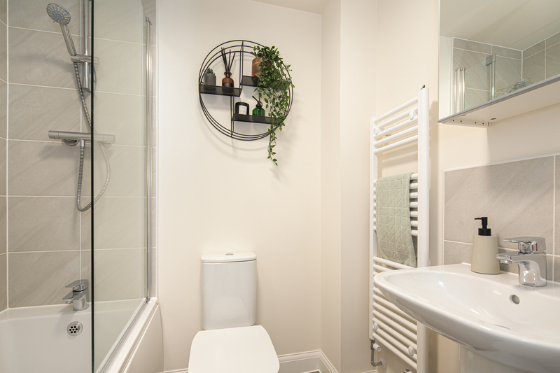 Internal view 2 bedroom semi detached home with parking bathroom