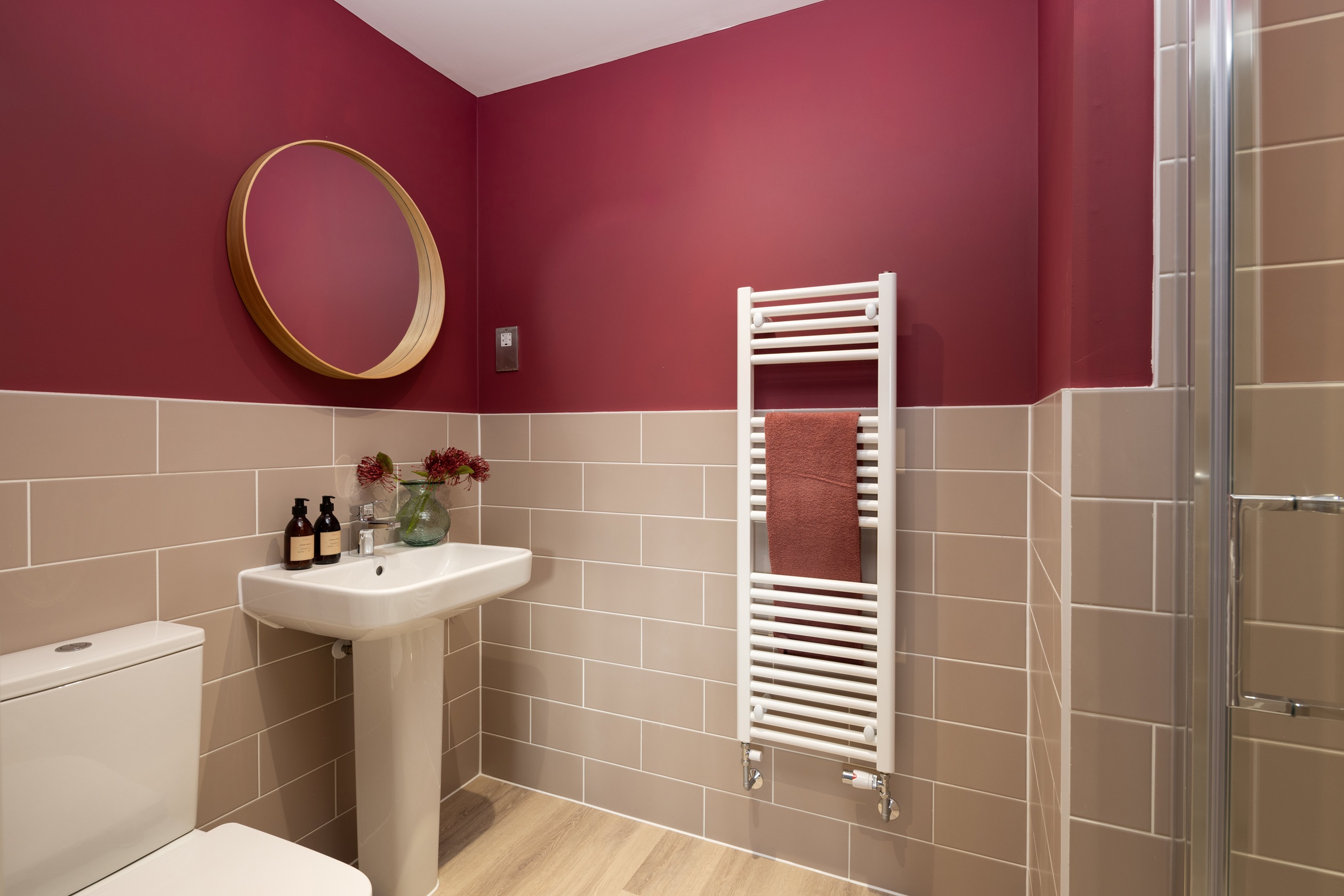 En suite inside the Wichelstray 4 bedroom home at Orchards Rise