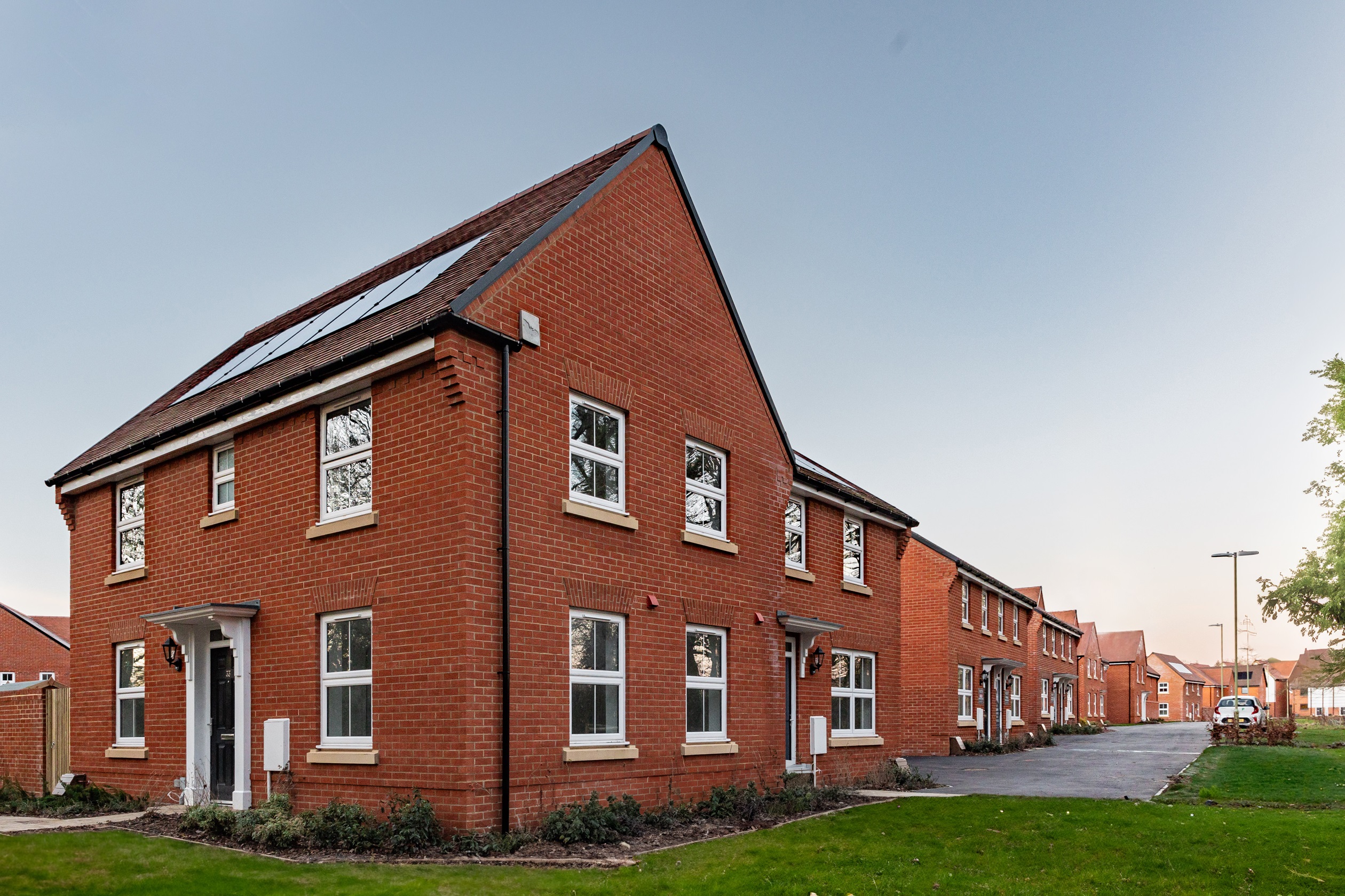 Street scene of Hadley followed by a row of archfords