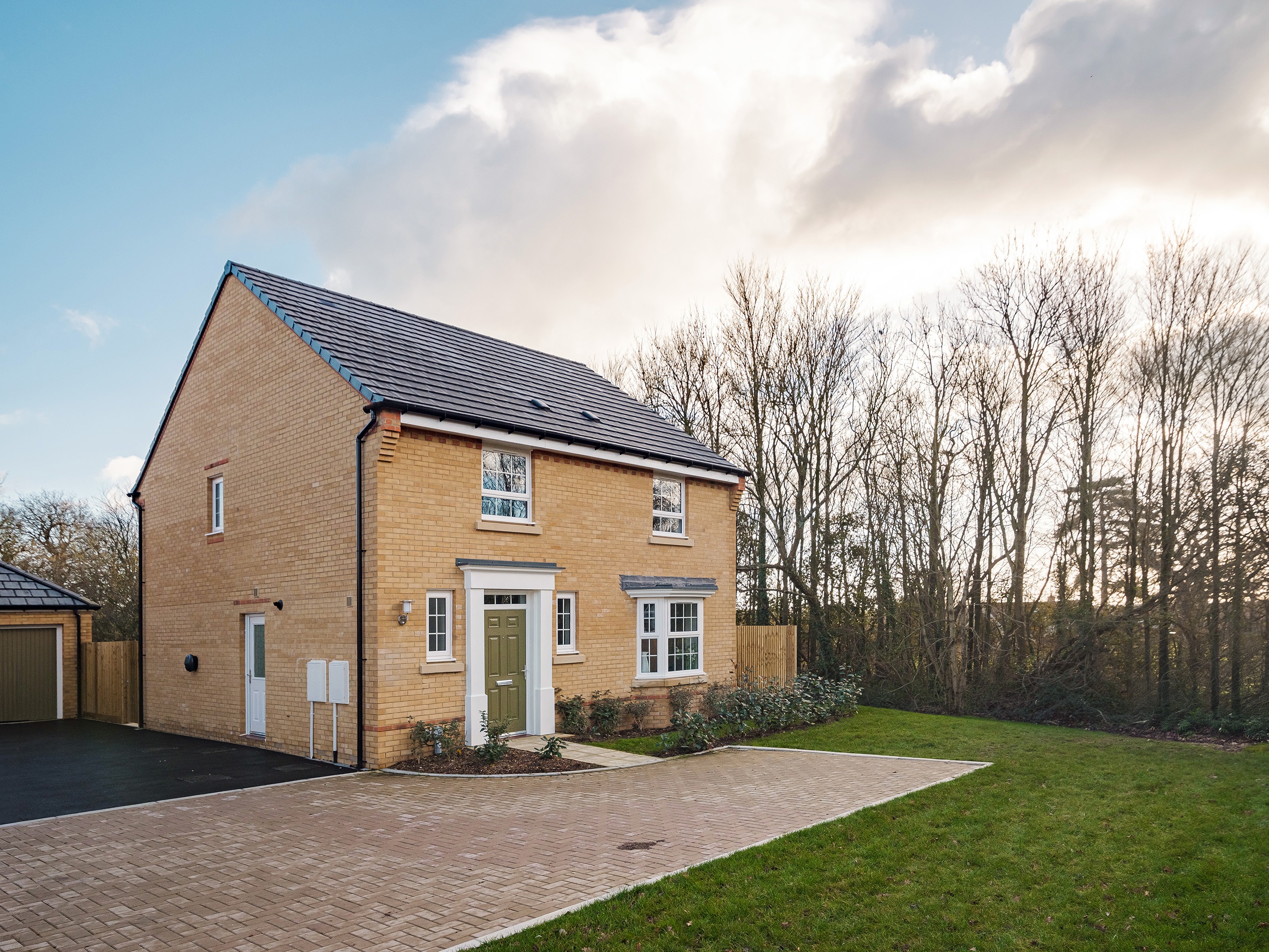 External shot of the kirkdale at romans quarter