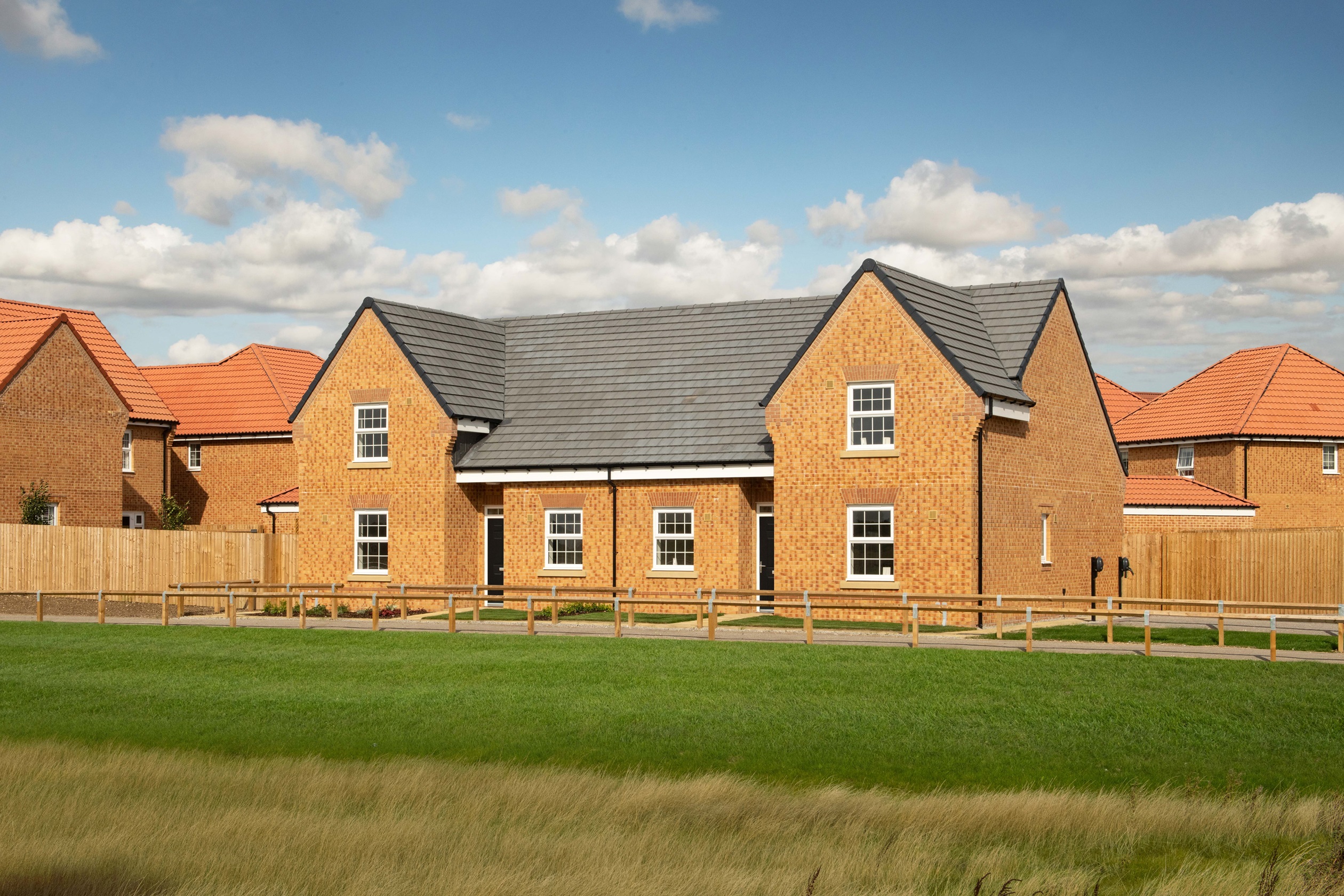 Bracebridge - externals