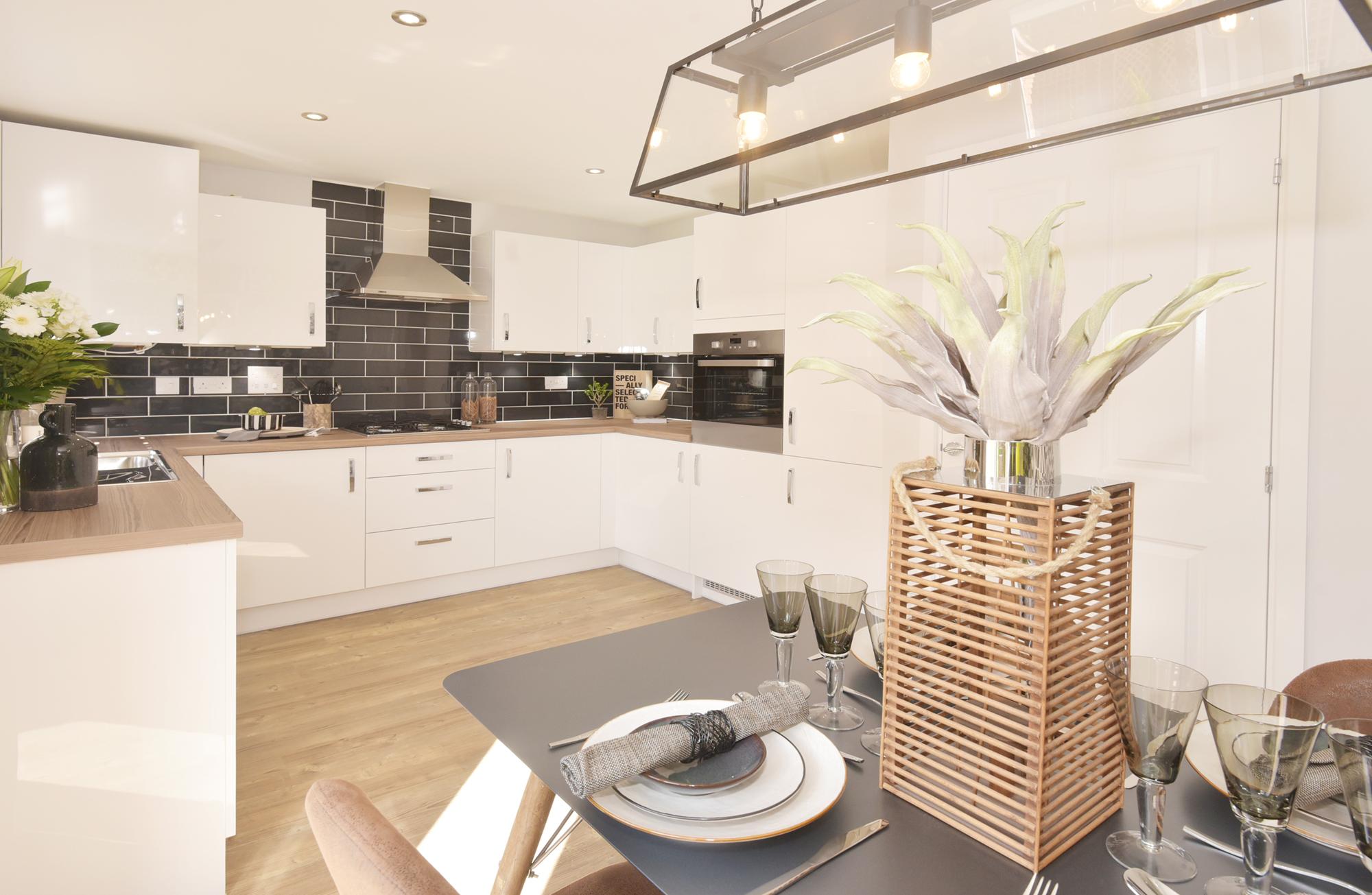 Dining kitchen