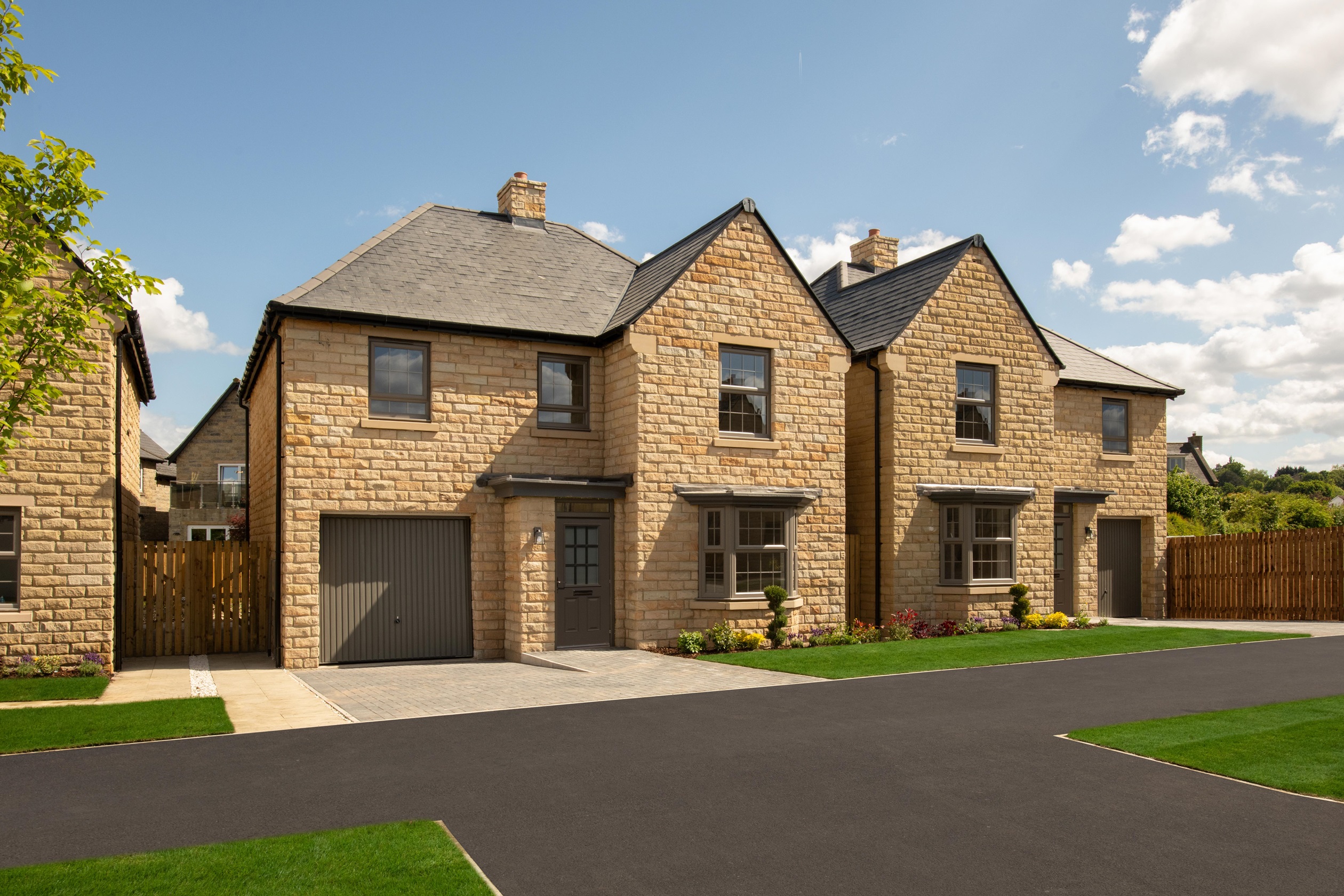 Streetscene at Centurion Meadows, Burley in Wharfedale