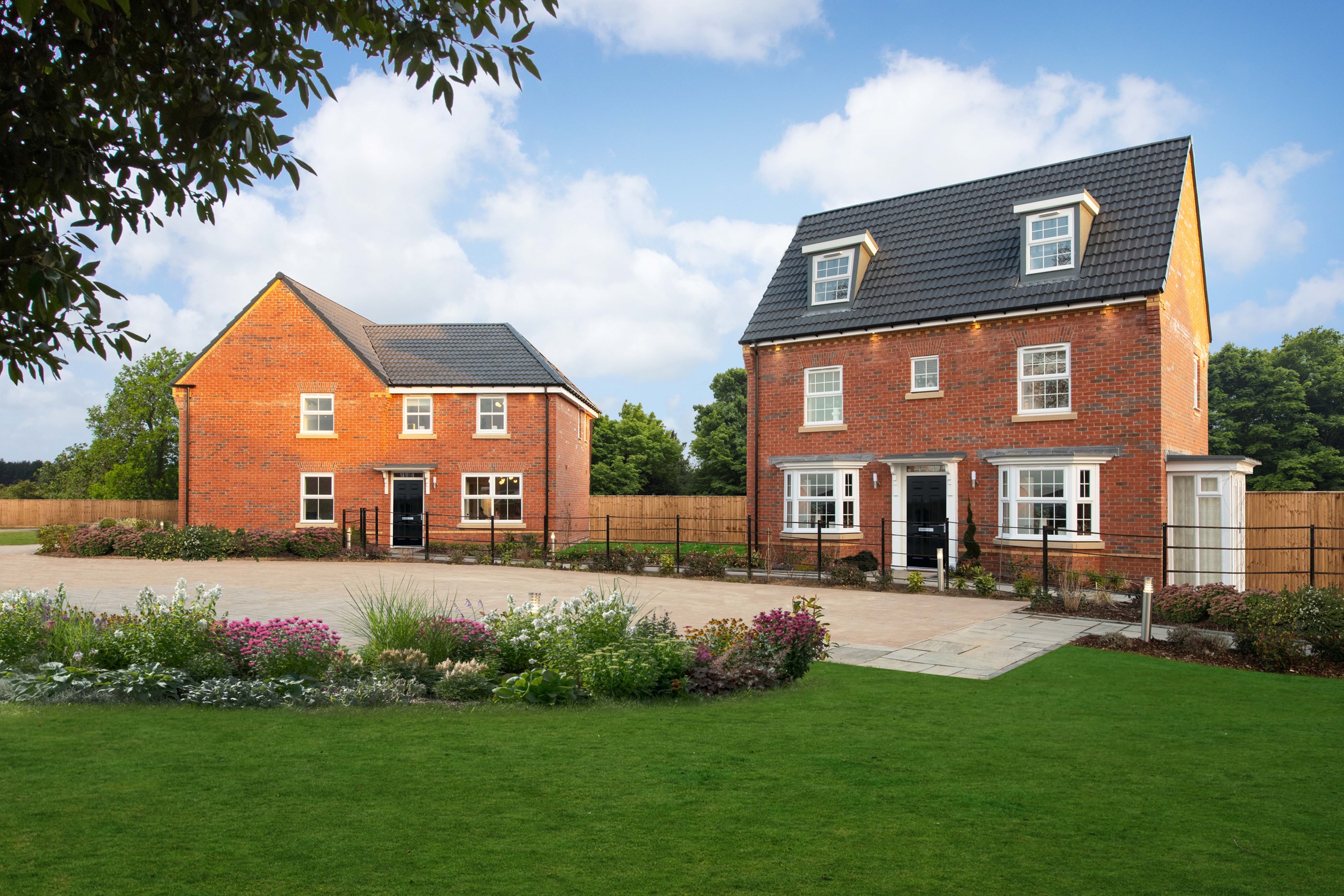 DWH YW Manor Chase Show Homes